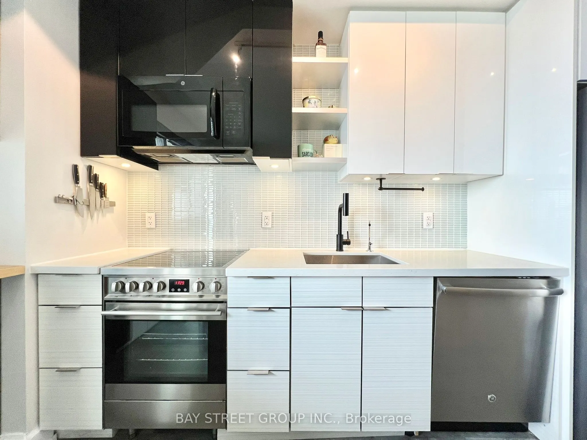 33 Shore Breeze Drive, #3101