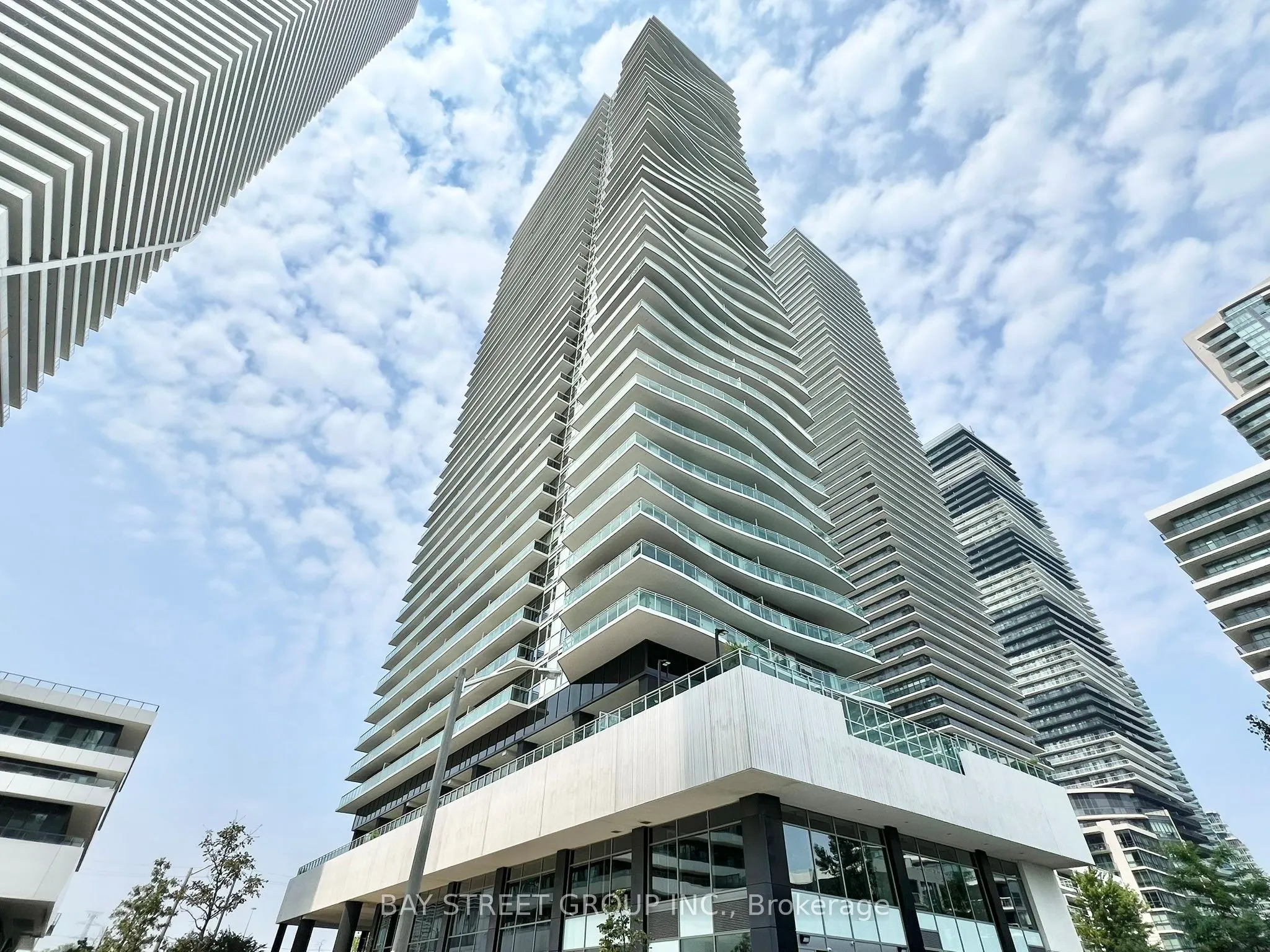 33 Shore Breeze Drive, #3101