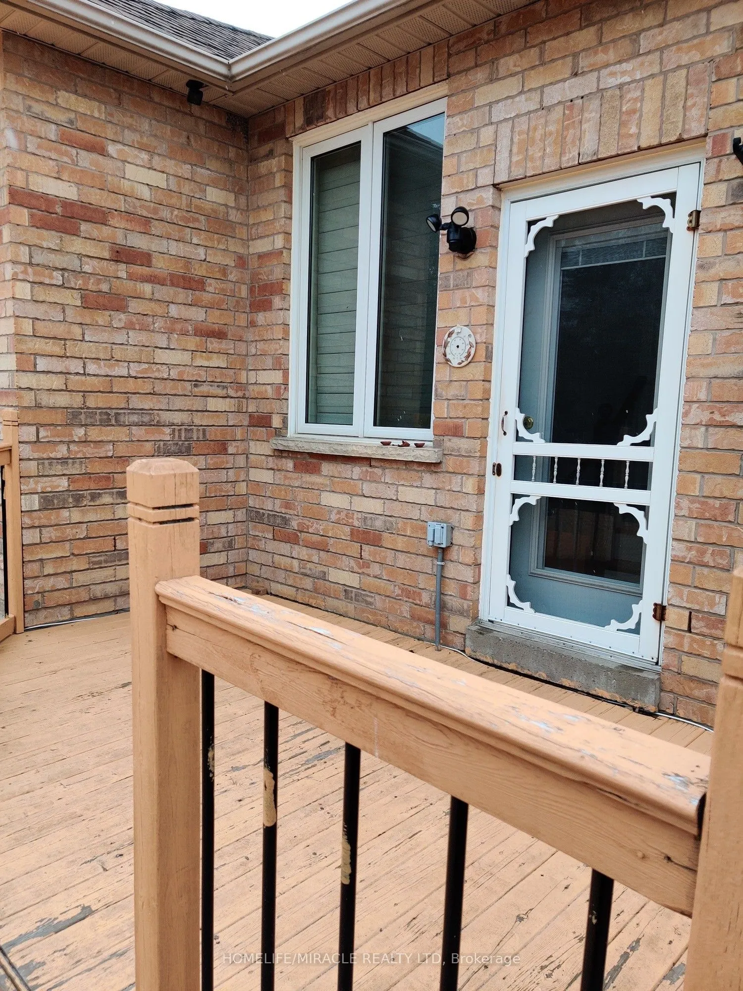 12 Valleypark Crescent, #Basement,