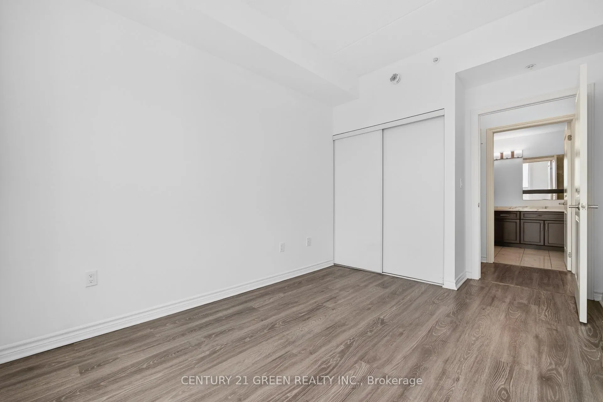 630 Sauve Street, #417