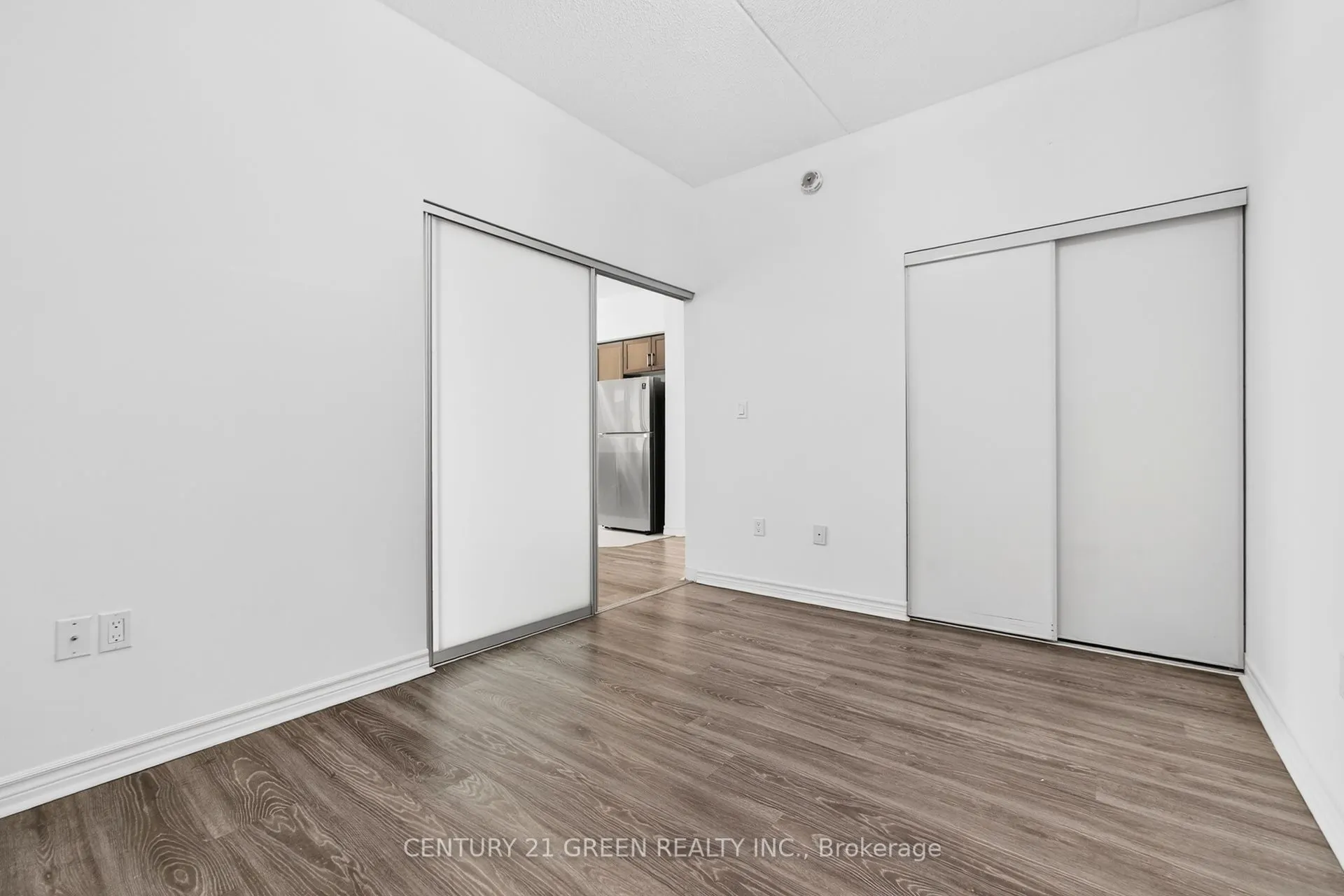 630 Sauve Street, #417