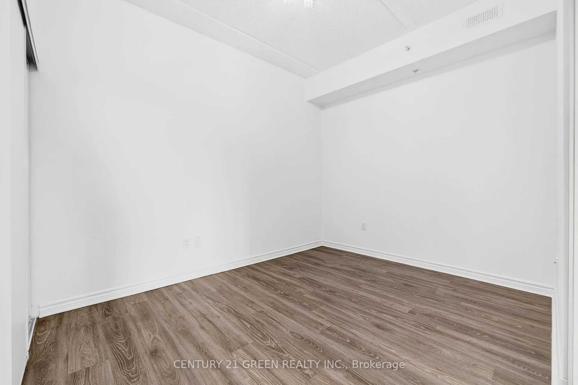 630 Sauve Street, #417
