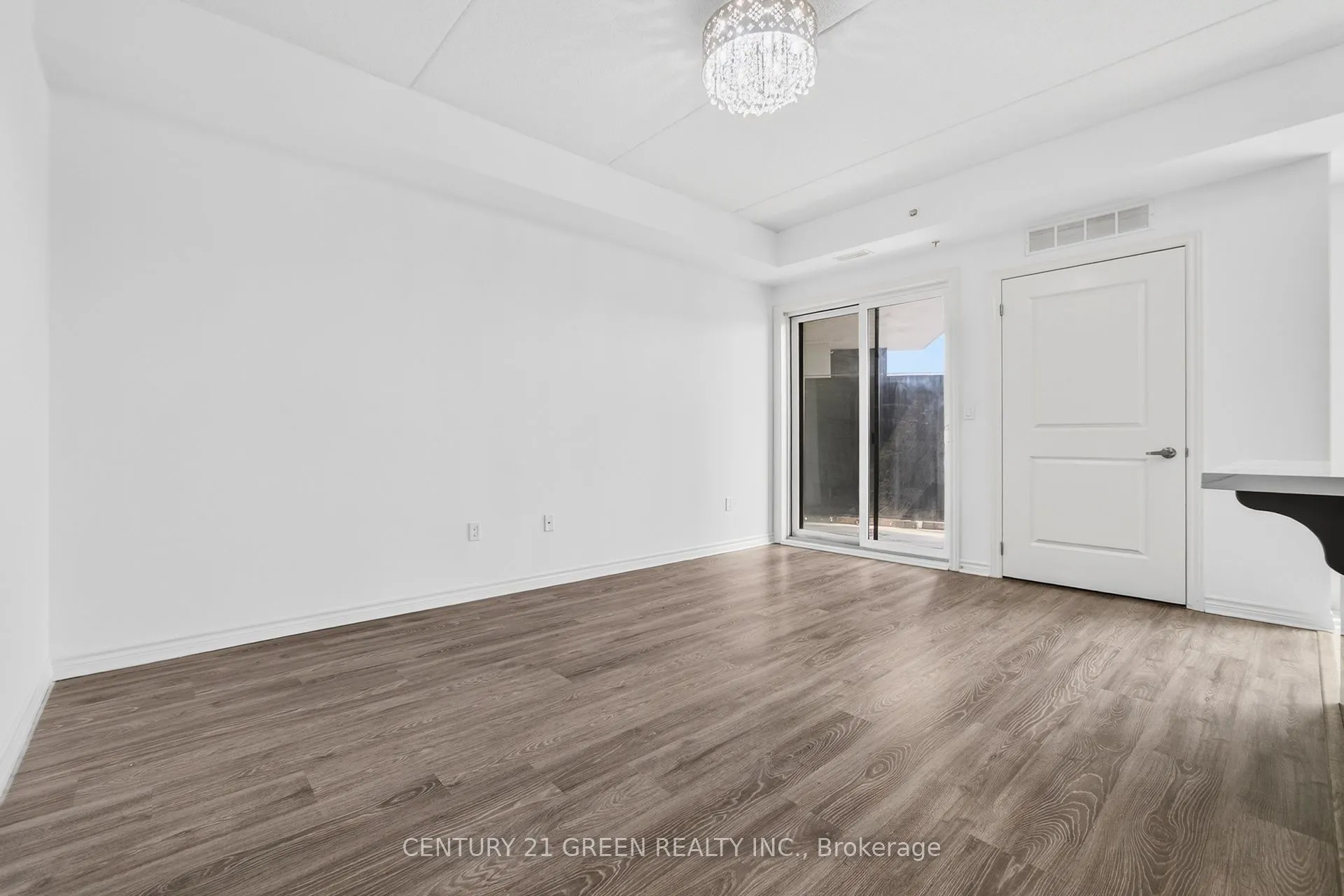 630 Sauve Street, #417