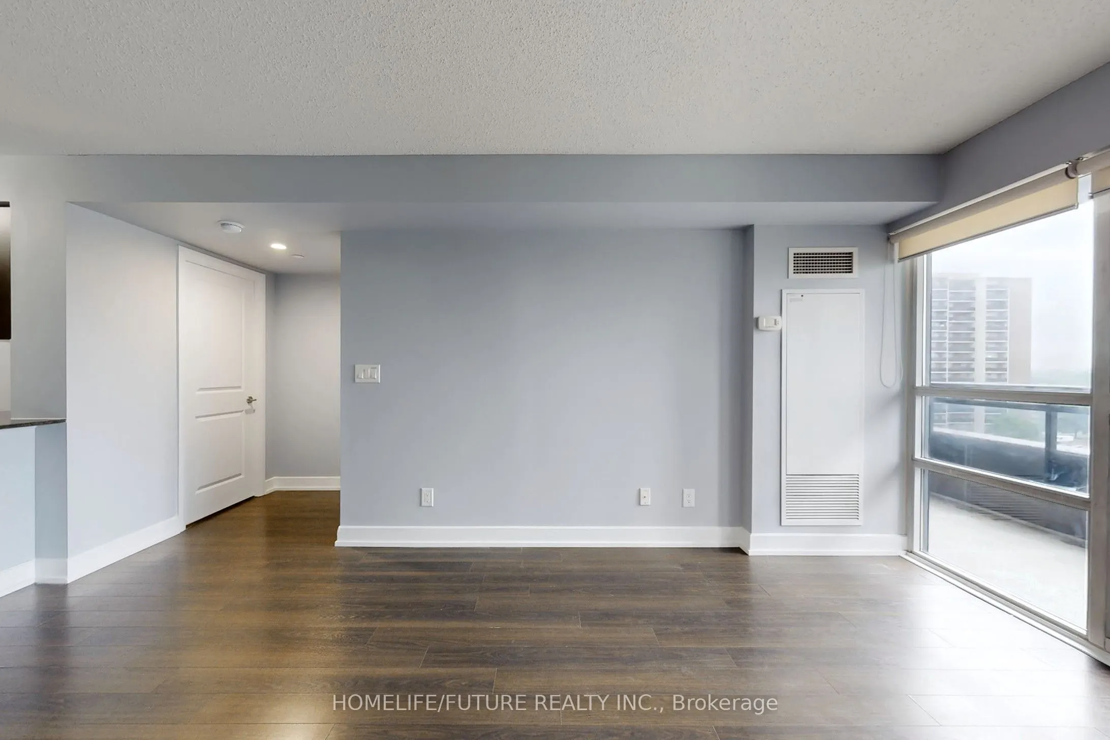 6 Eva Road, #701