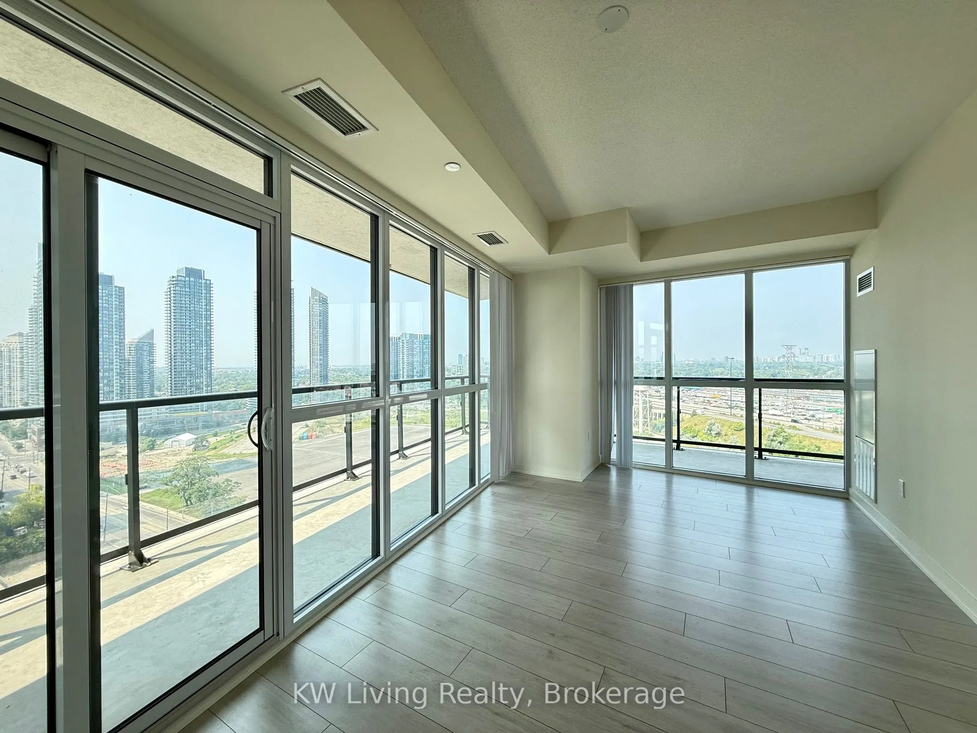 38 Annie Craig Drive, #1908