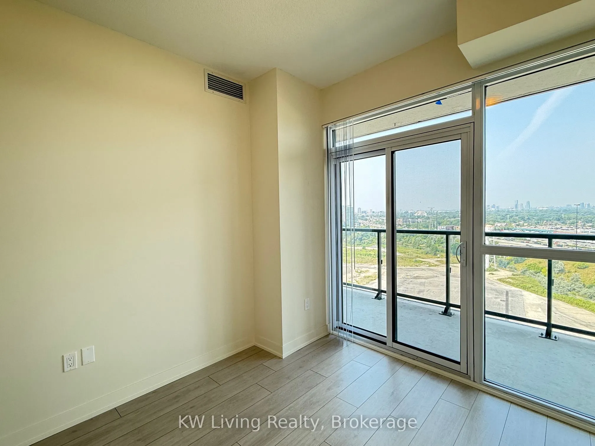 38 Annie Craig Drive, #1908