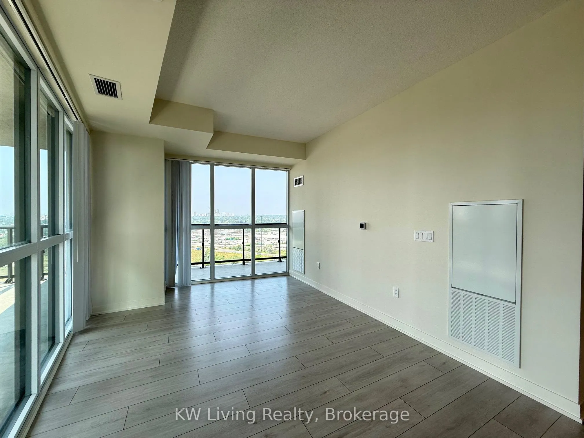 38 Annie Craig Drive, #1908