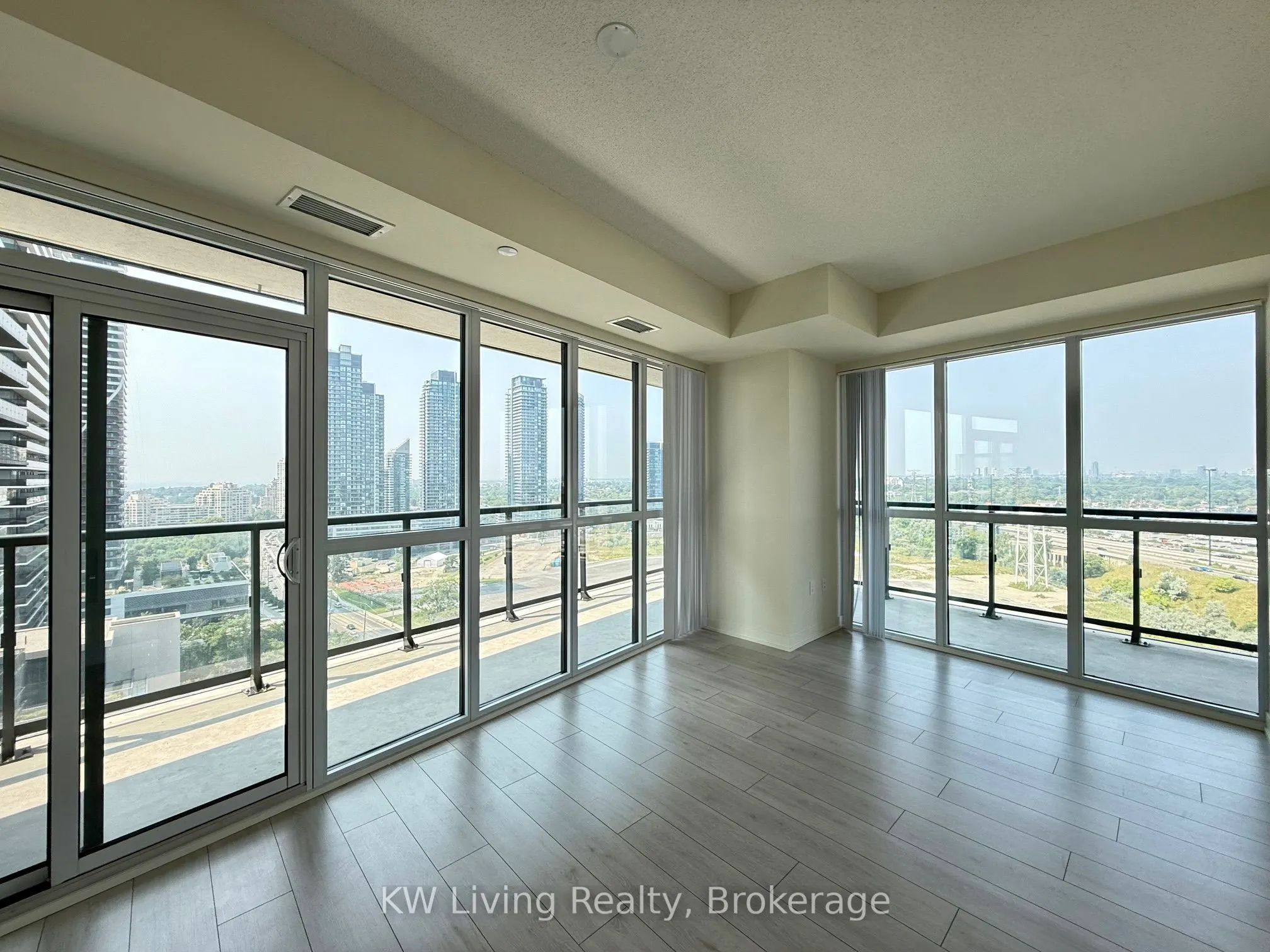 38 Annie Craig Drive, #1908