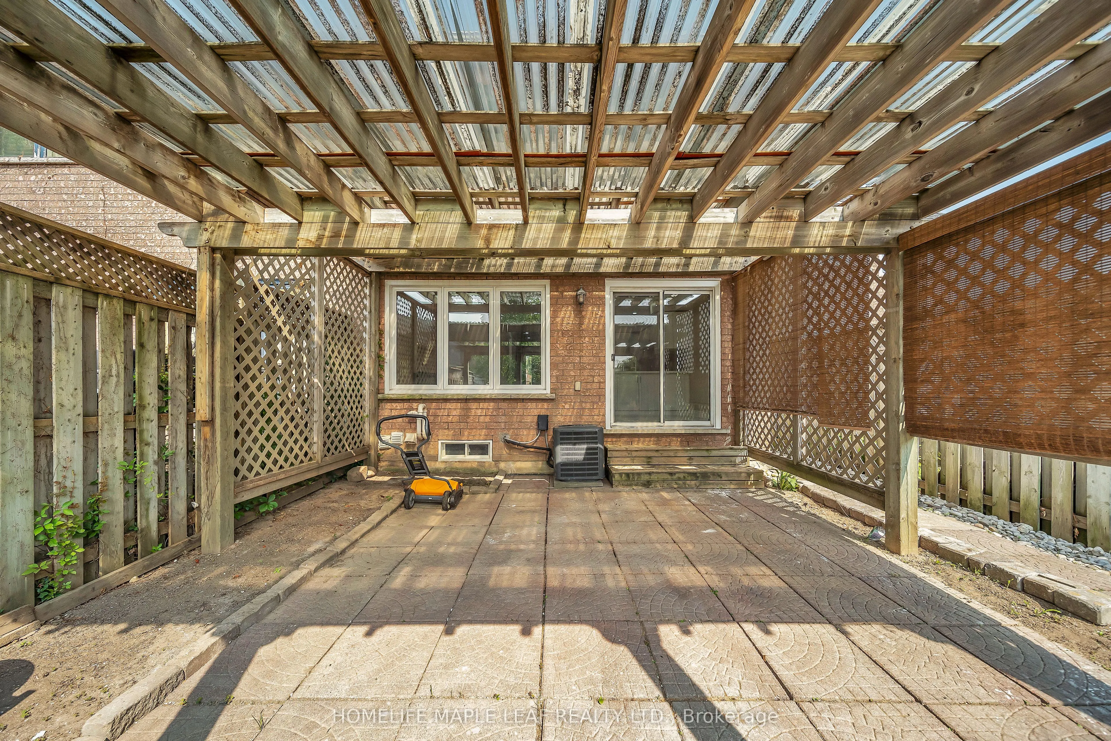 48 James Young Drive