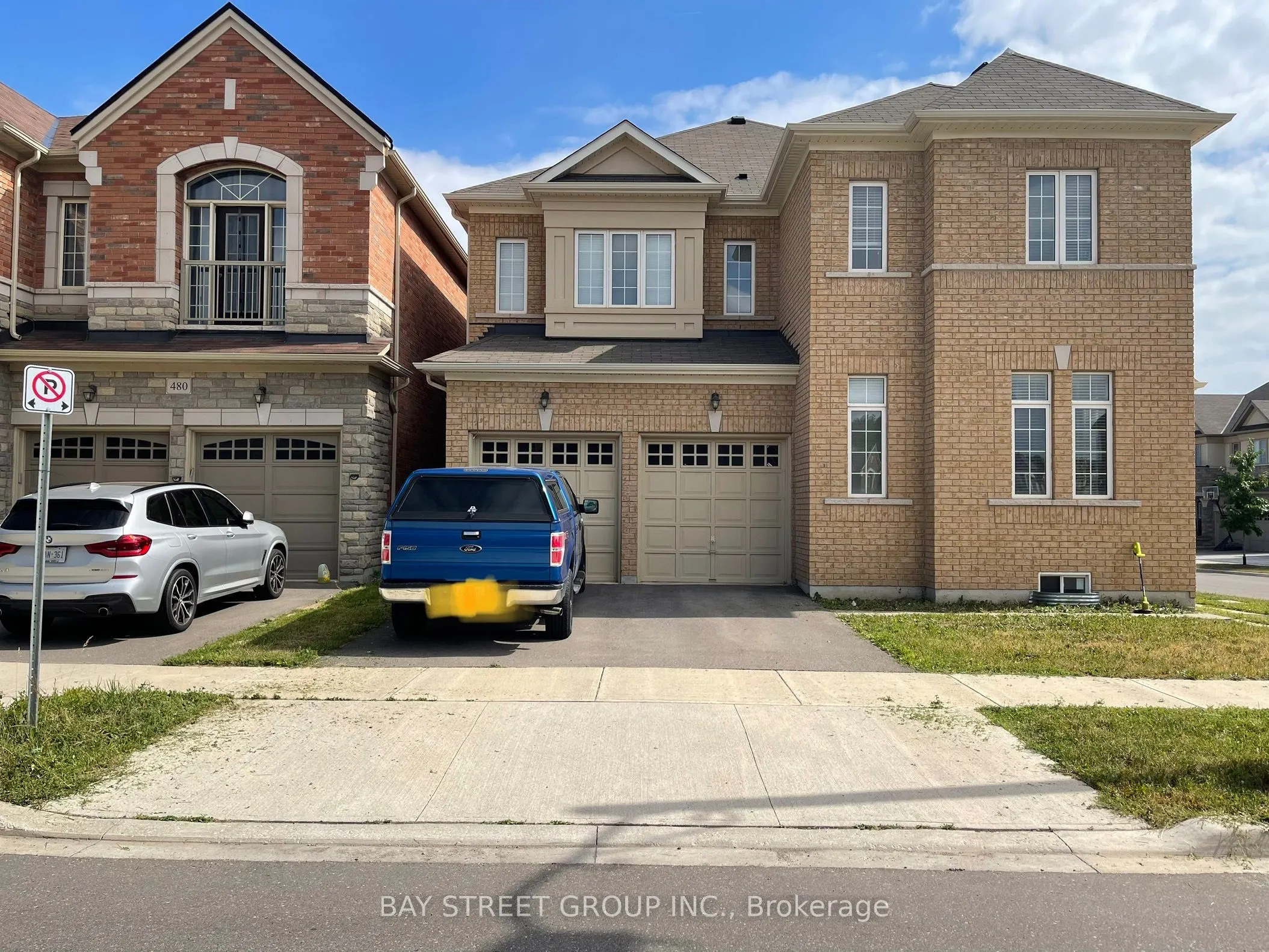 3127 Streamwood Pass