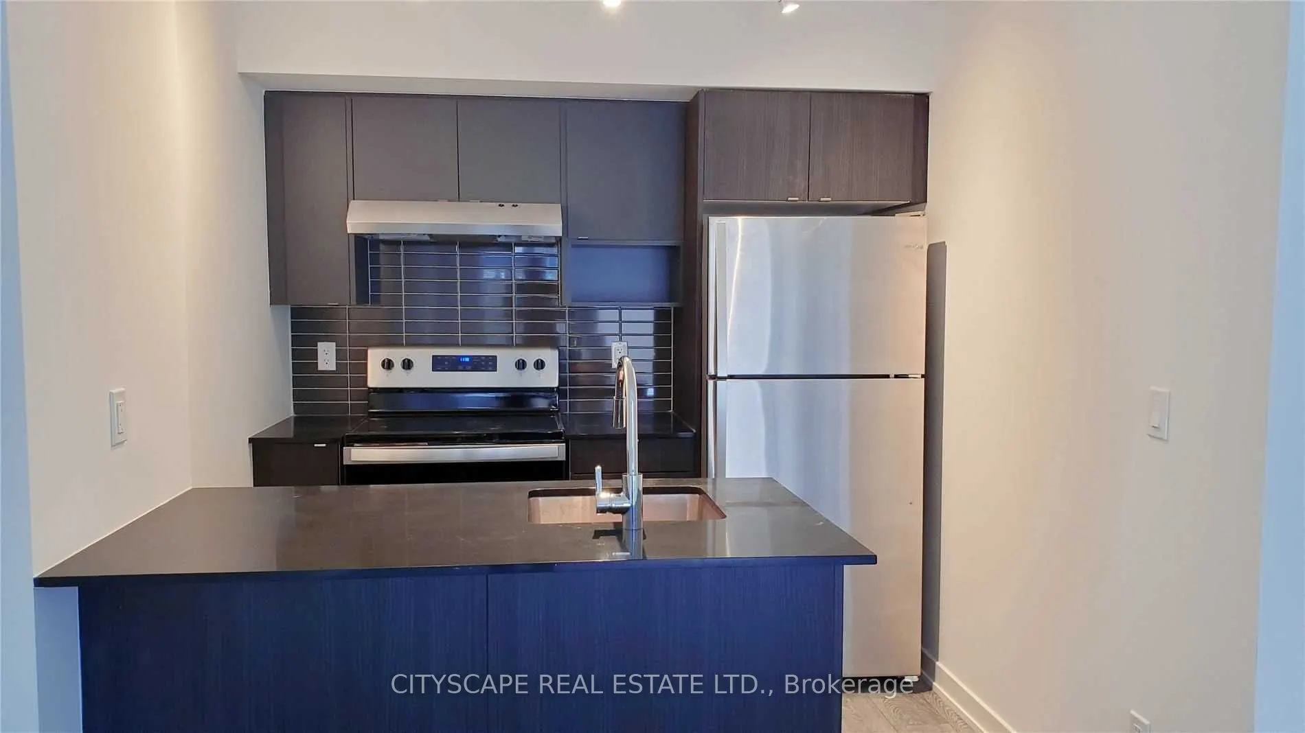 1133 Cooke Boulevard, #818