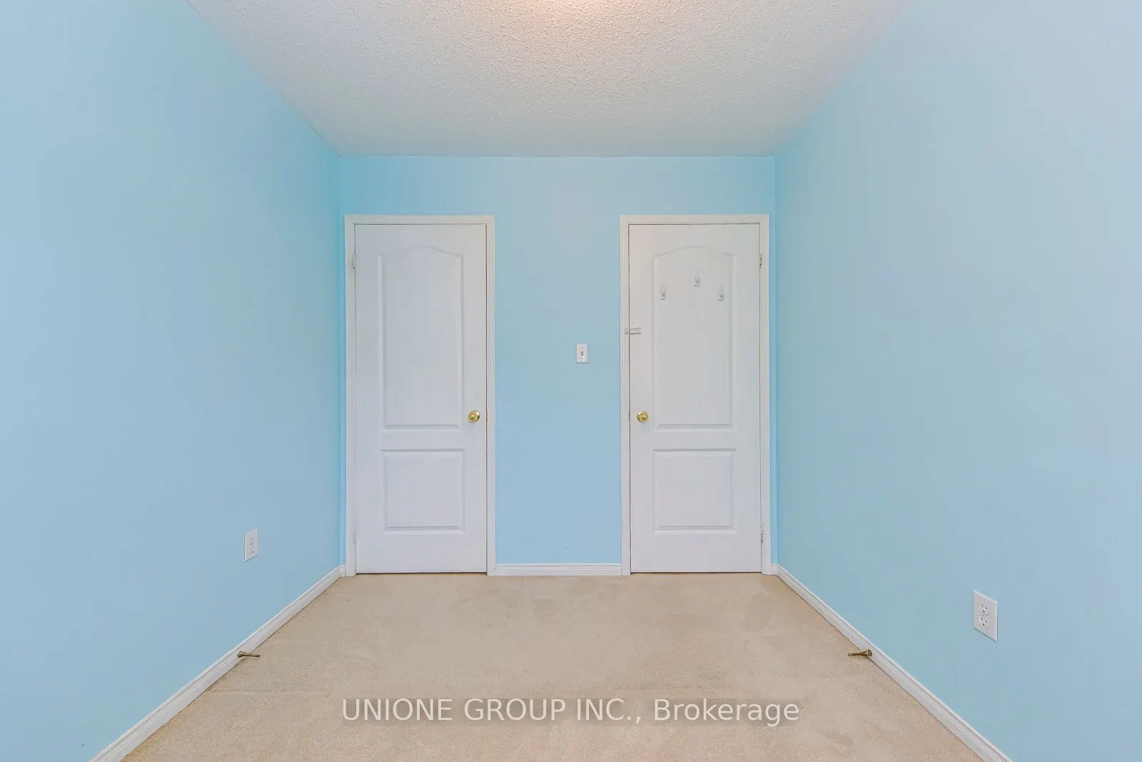 5530 Glen Erin Drive, #151
