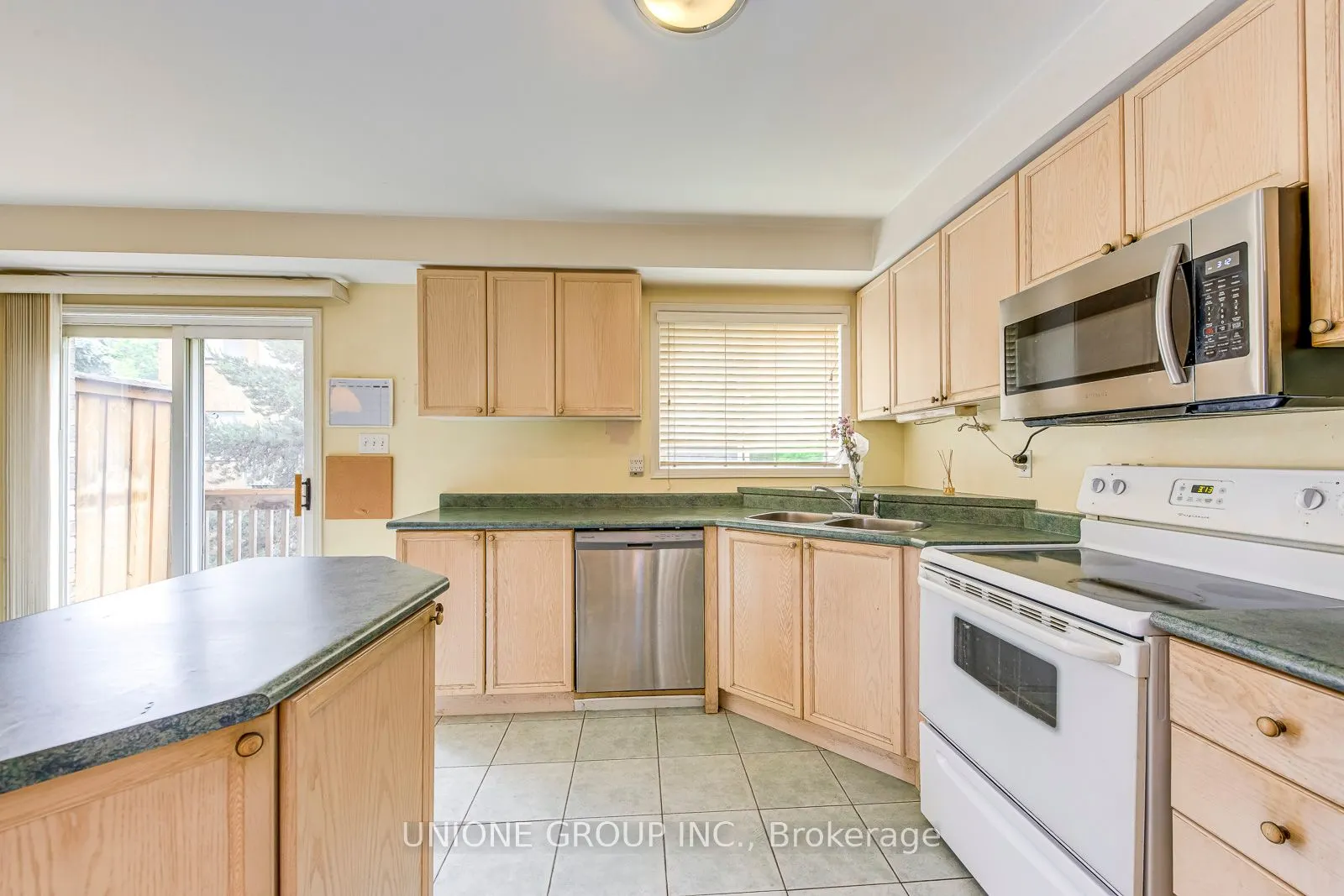 5530 Glen Erin Drive, #151