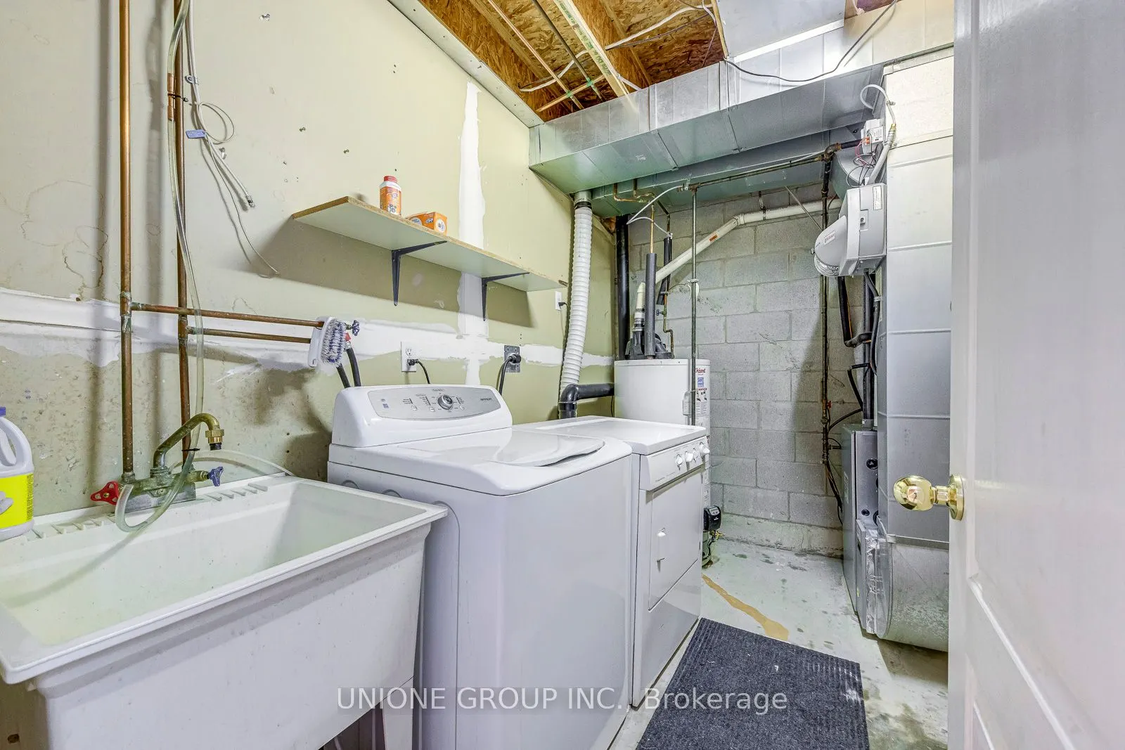 5530 Glen Erin Drive, #151