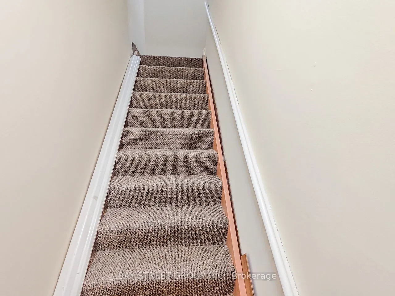5130A Dundas Street W, #2nd Flr