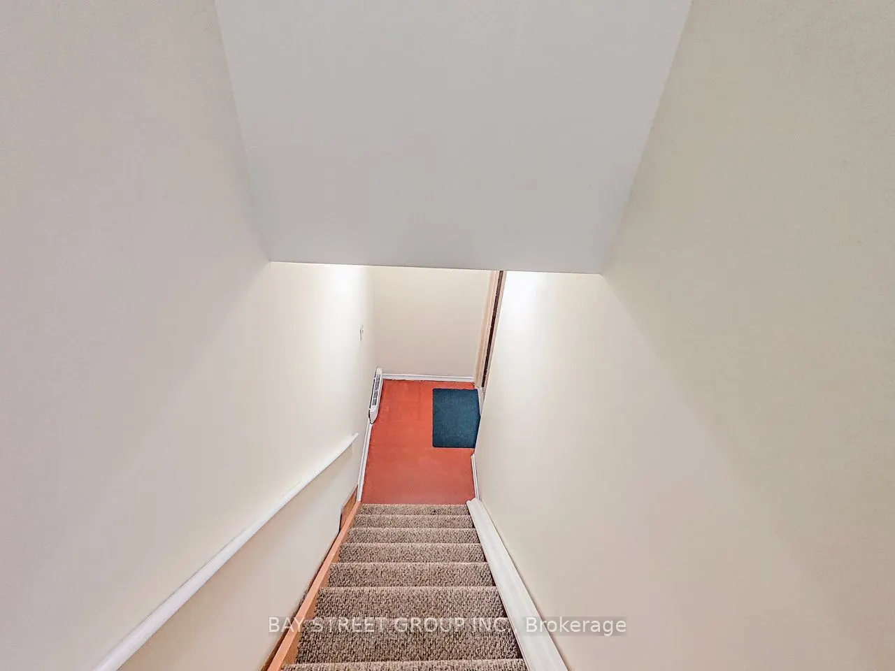 5130A Dundas Street W, #2nd Flr