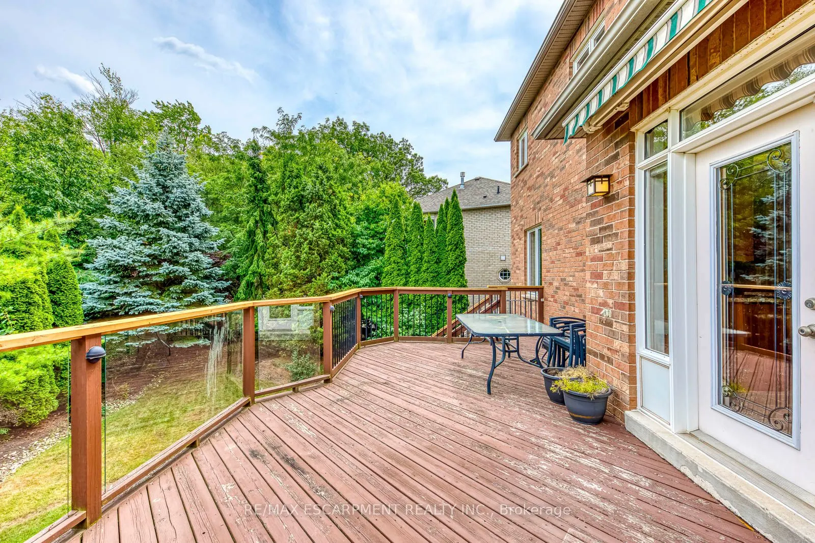 5337 Jameson Crescent