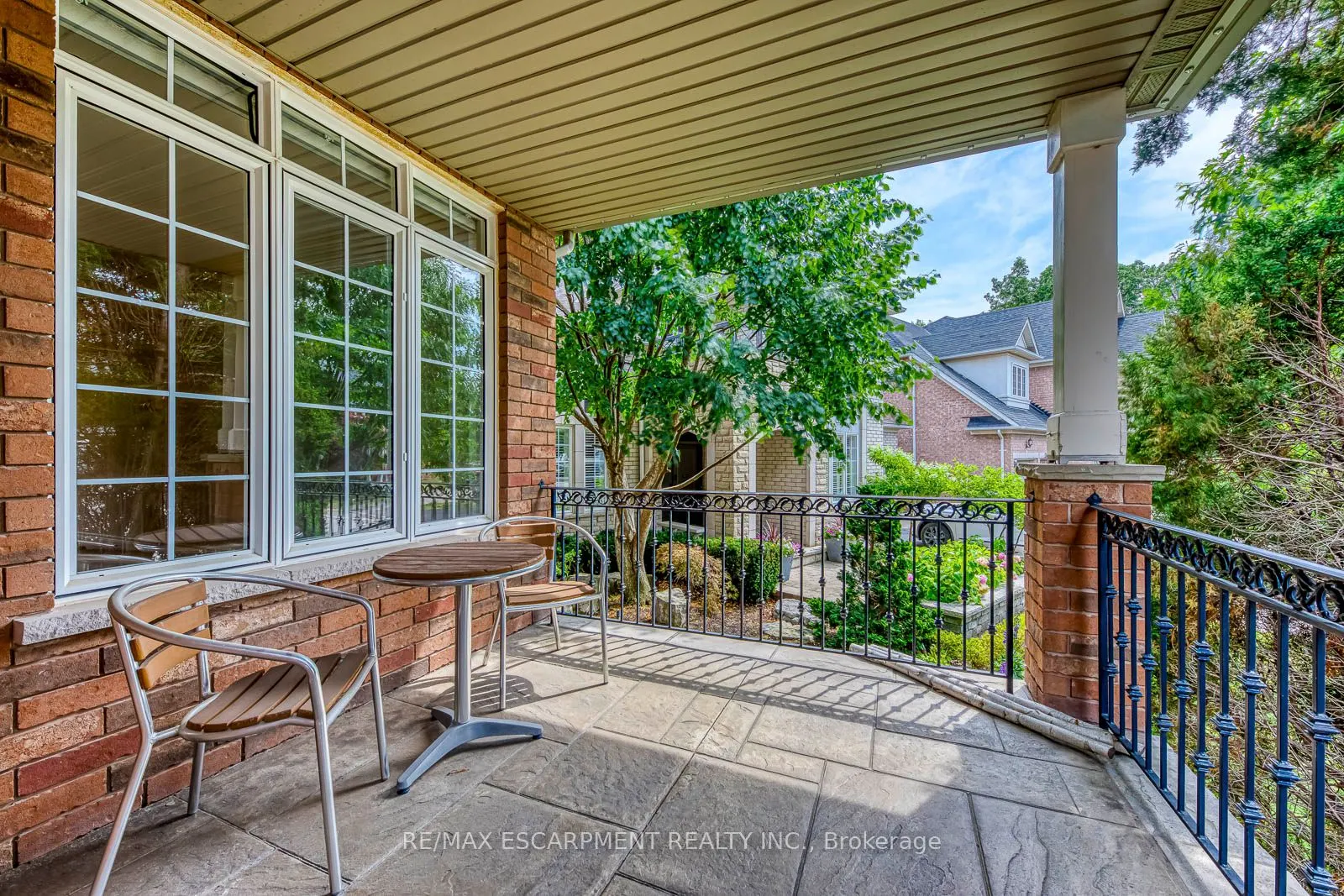5337 Jameson Crescent