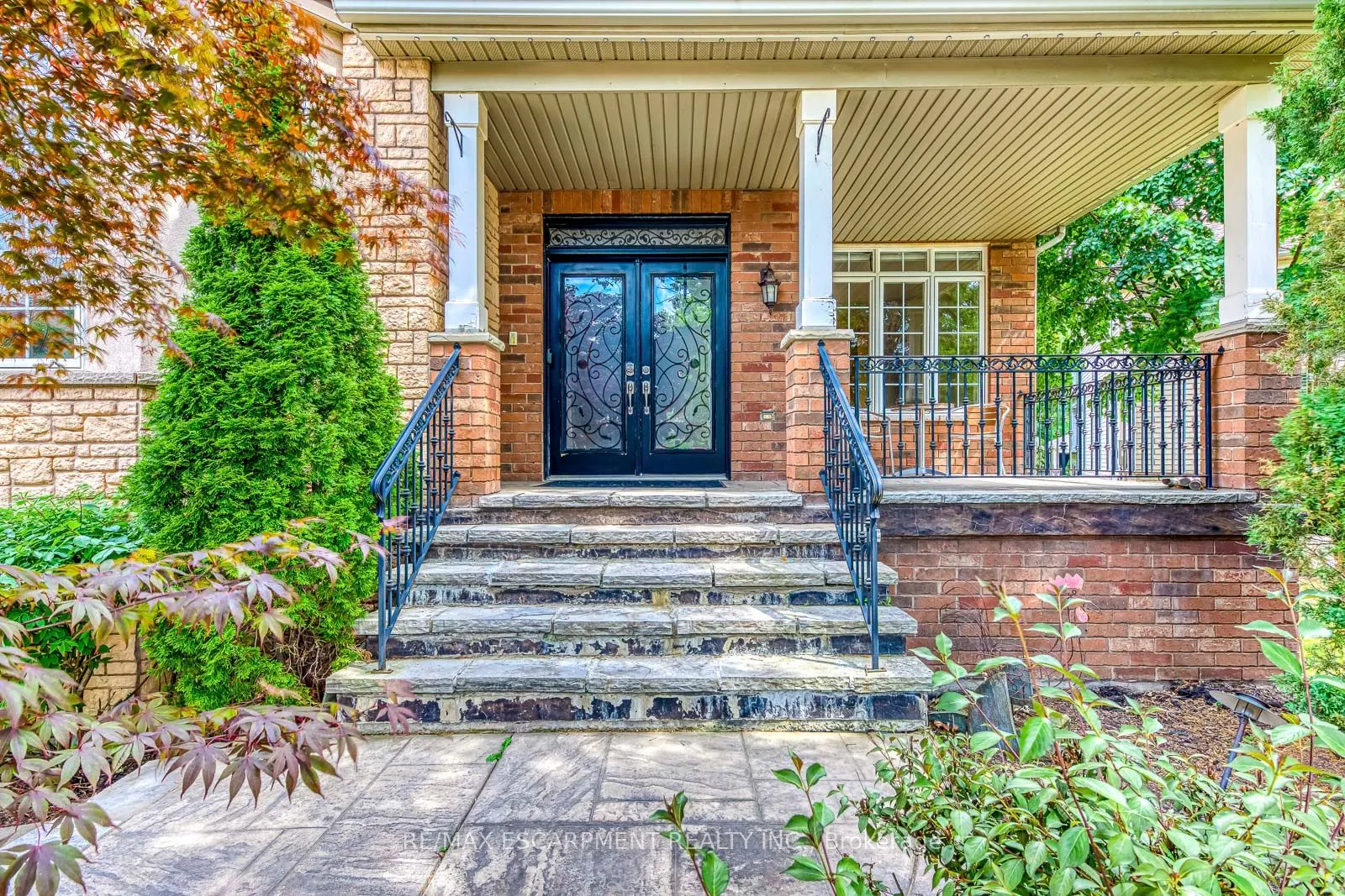 5337 Jameson Crescent
