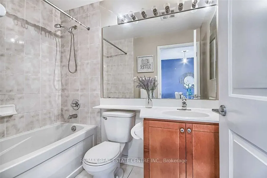 70 Absolute Avenue, #2207