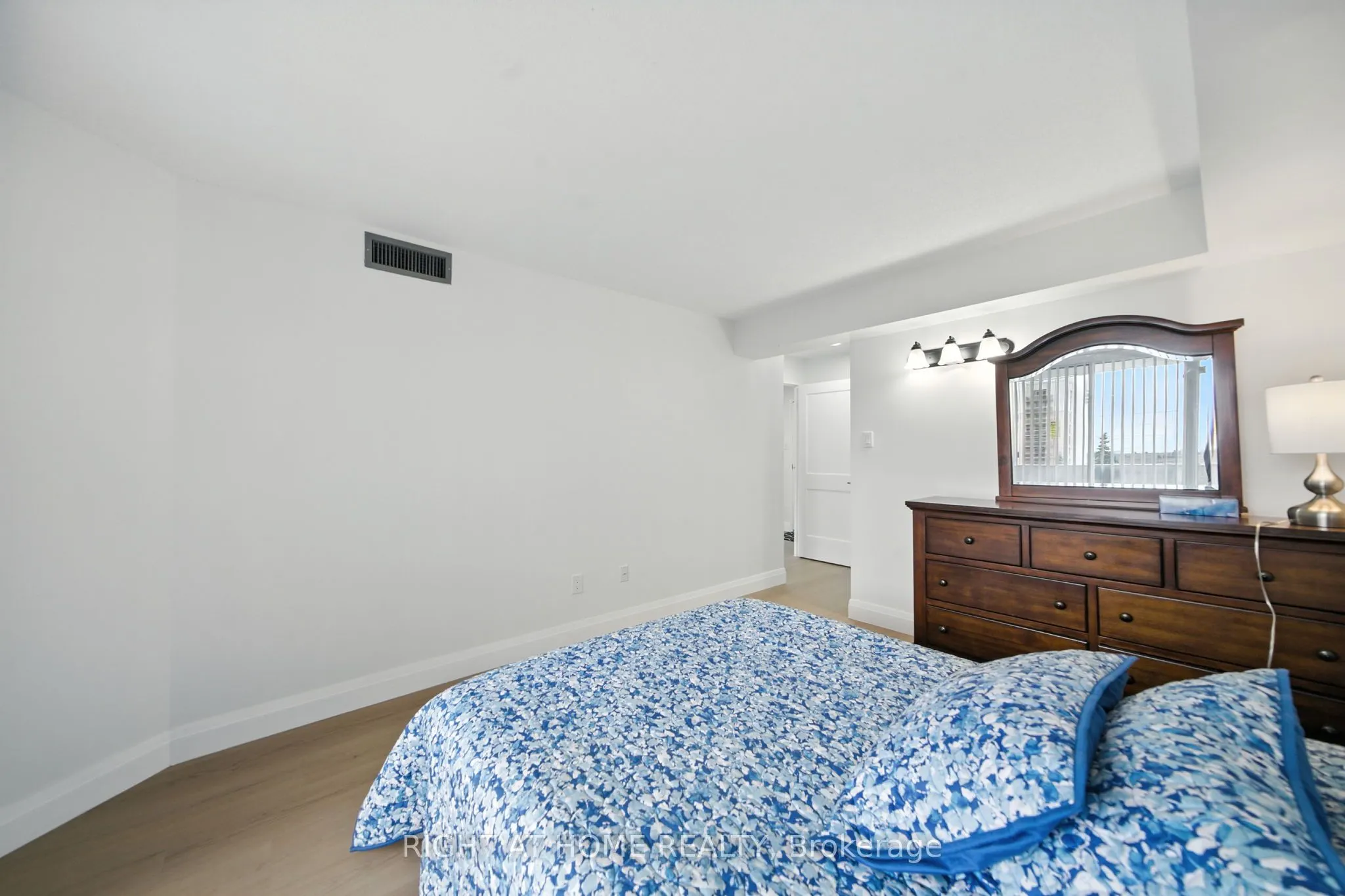 700 Constellation Drive, #510