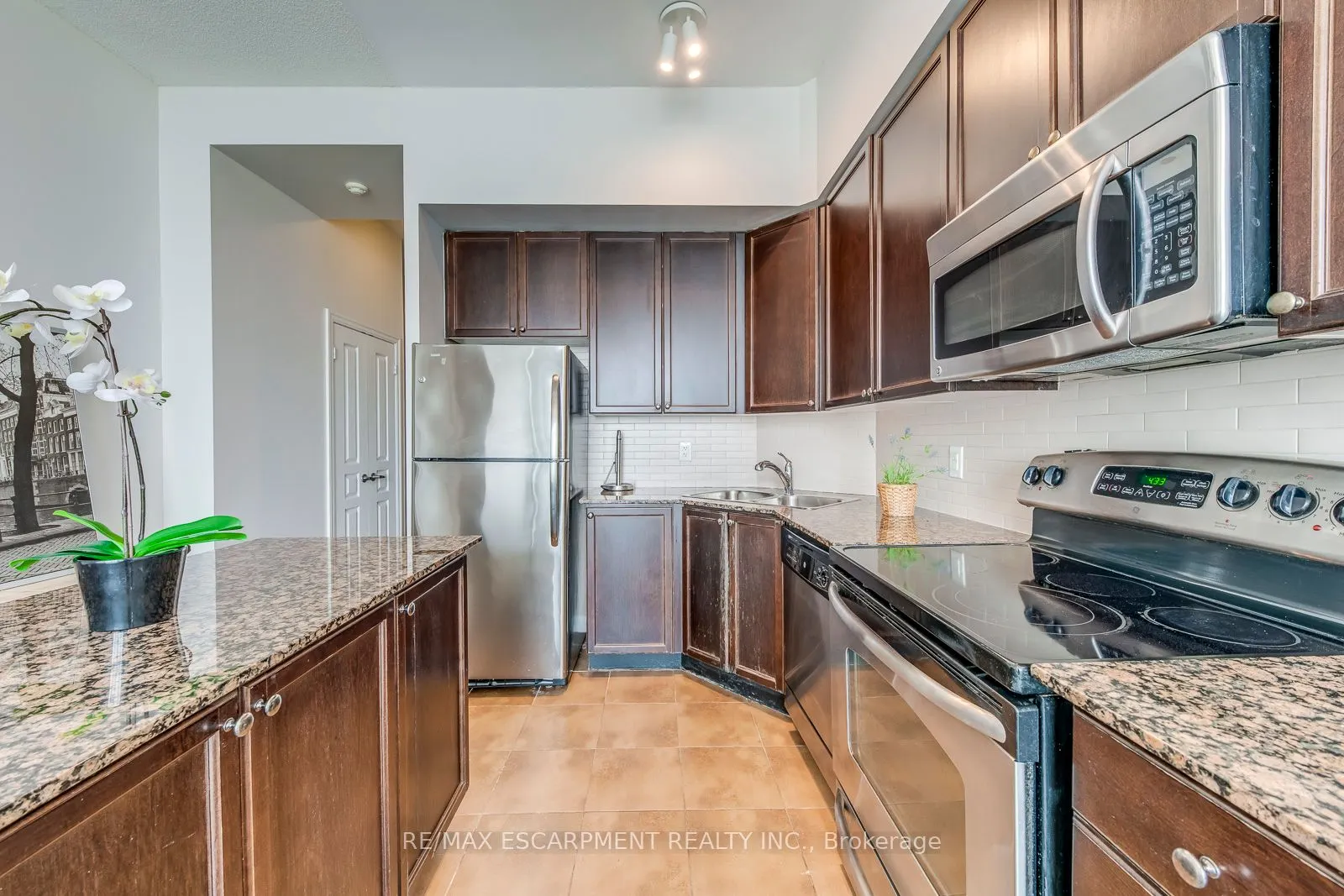 225 Webb Drive, #3607