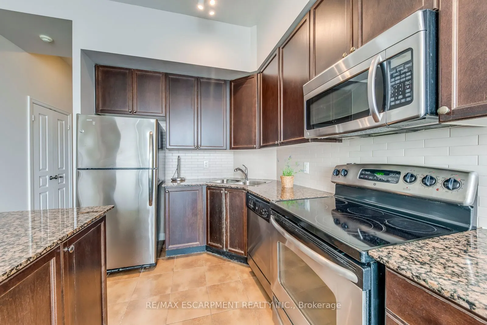 225 Webb Drive, #3607