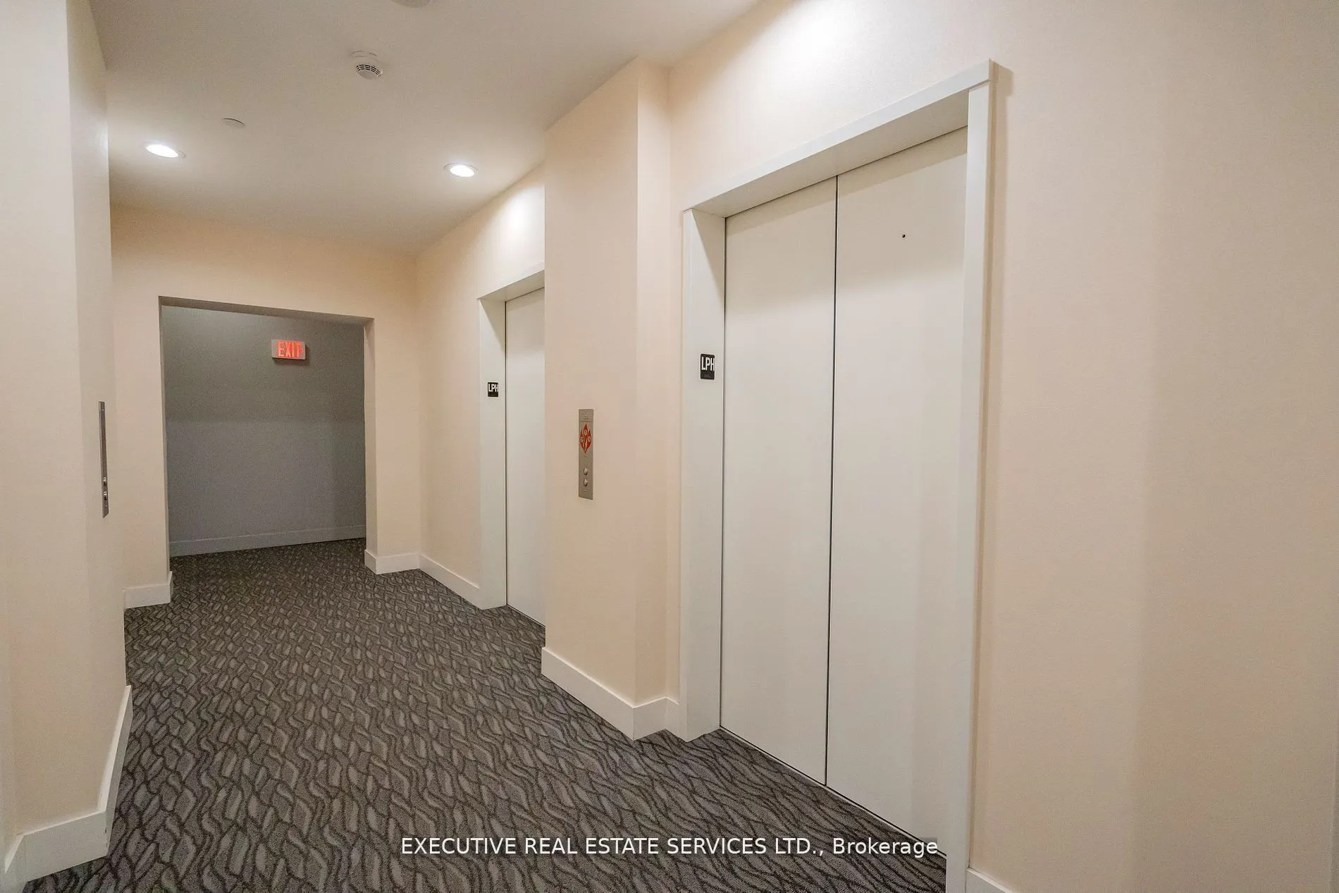 2200 Lakeshore Boulevard W, #LPH07