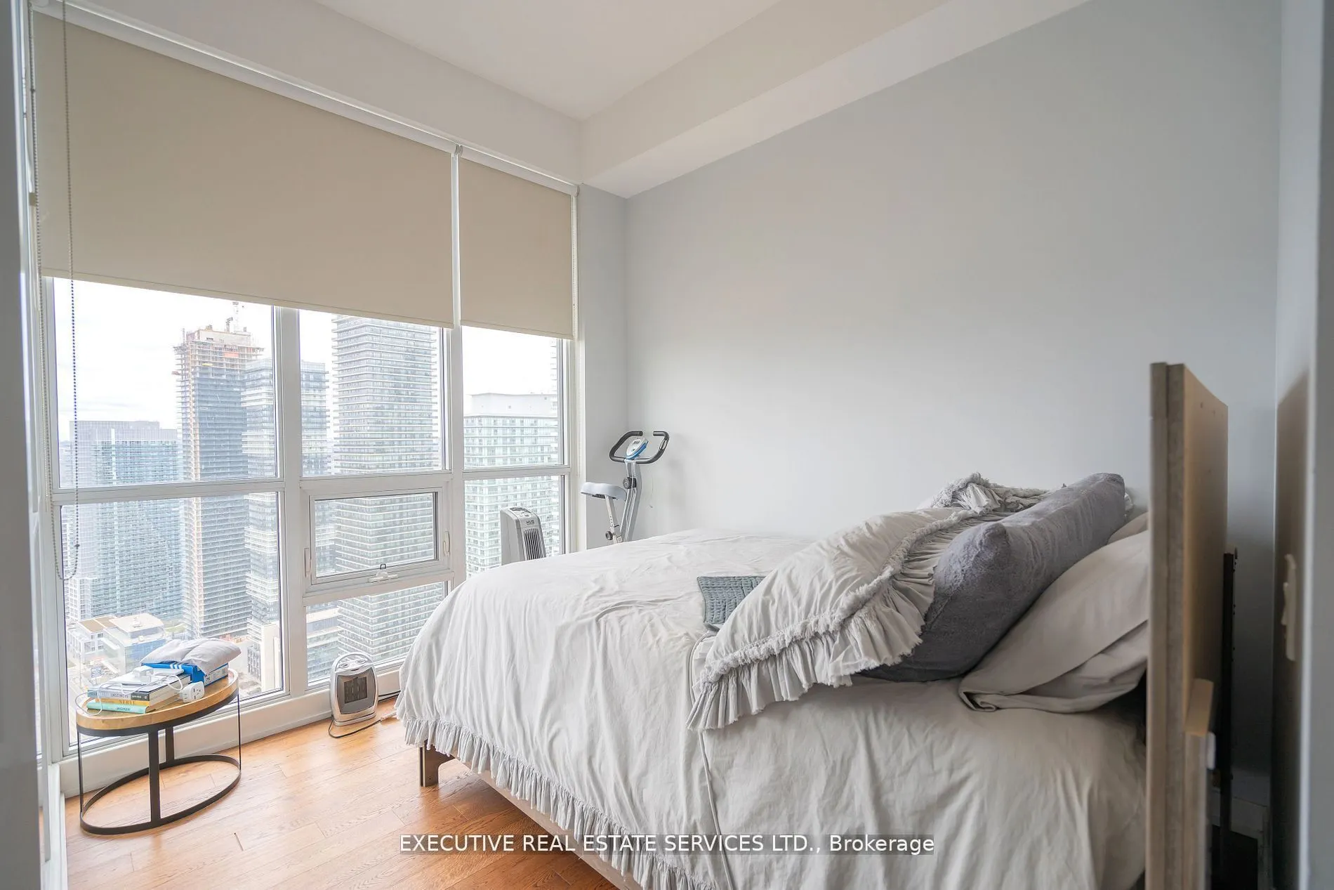 2200 Lakeshore Boulevard W, #LPH07