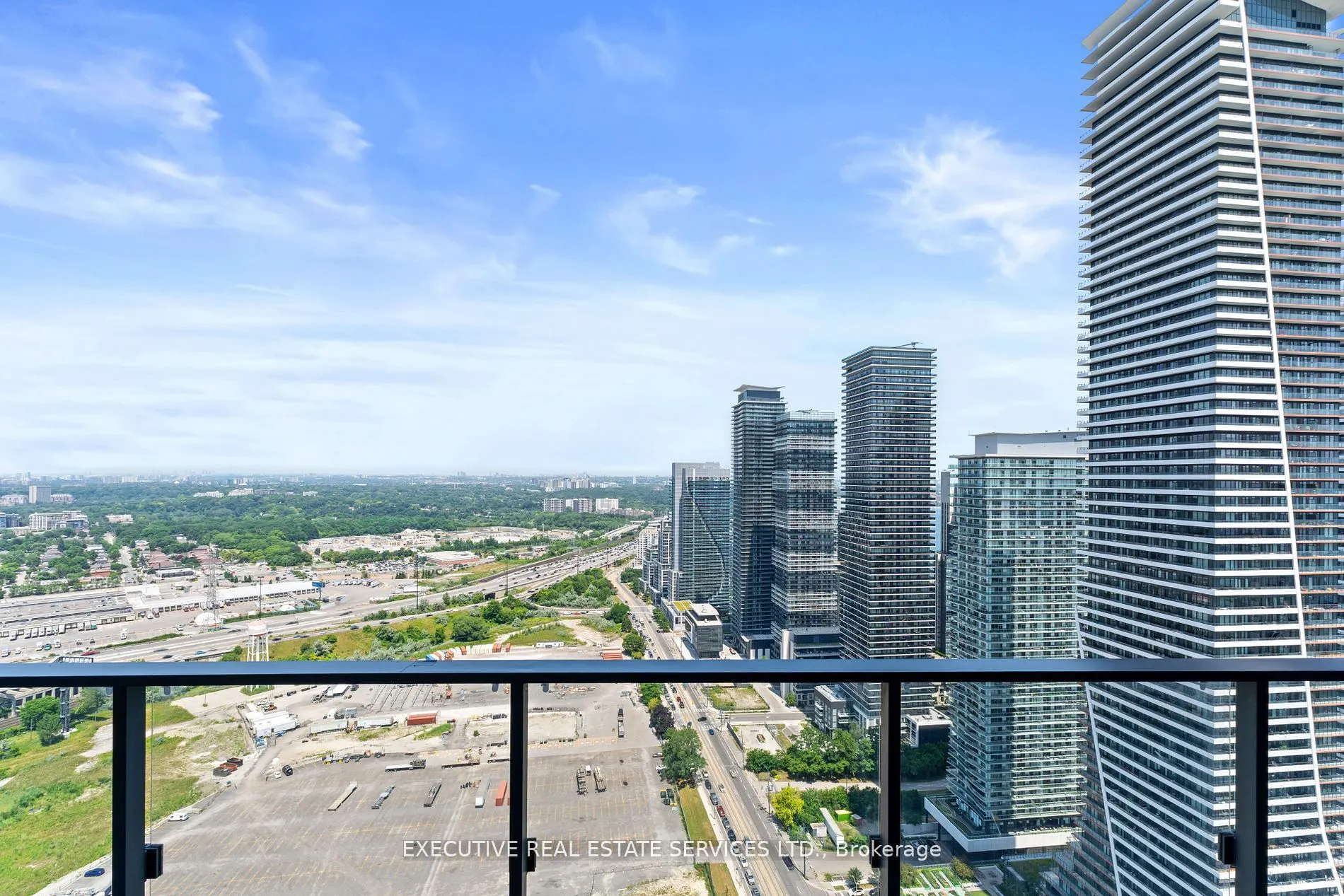 2200 Lakeshore Boulevard W, #LPH07