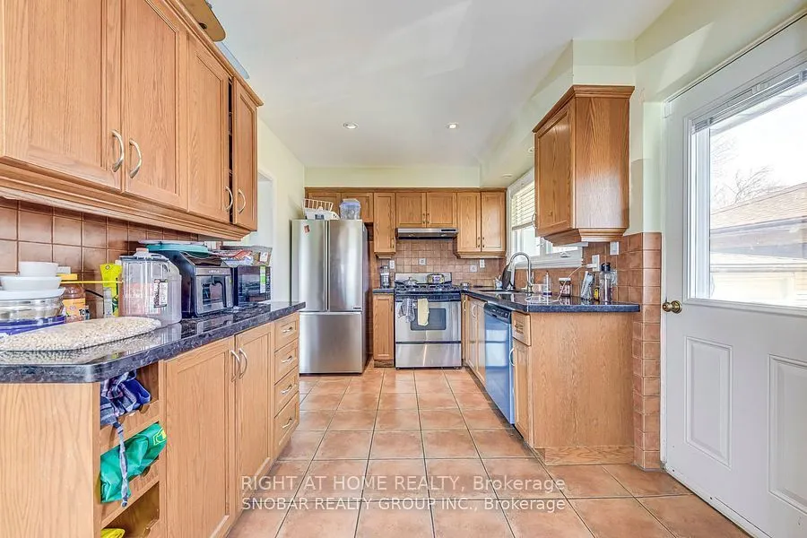 24 Ludgate Drive, #MAIN