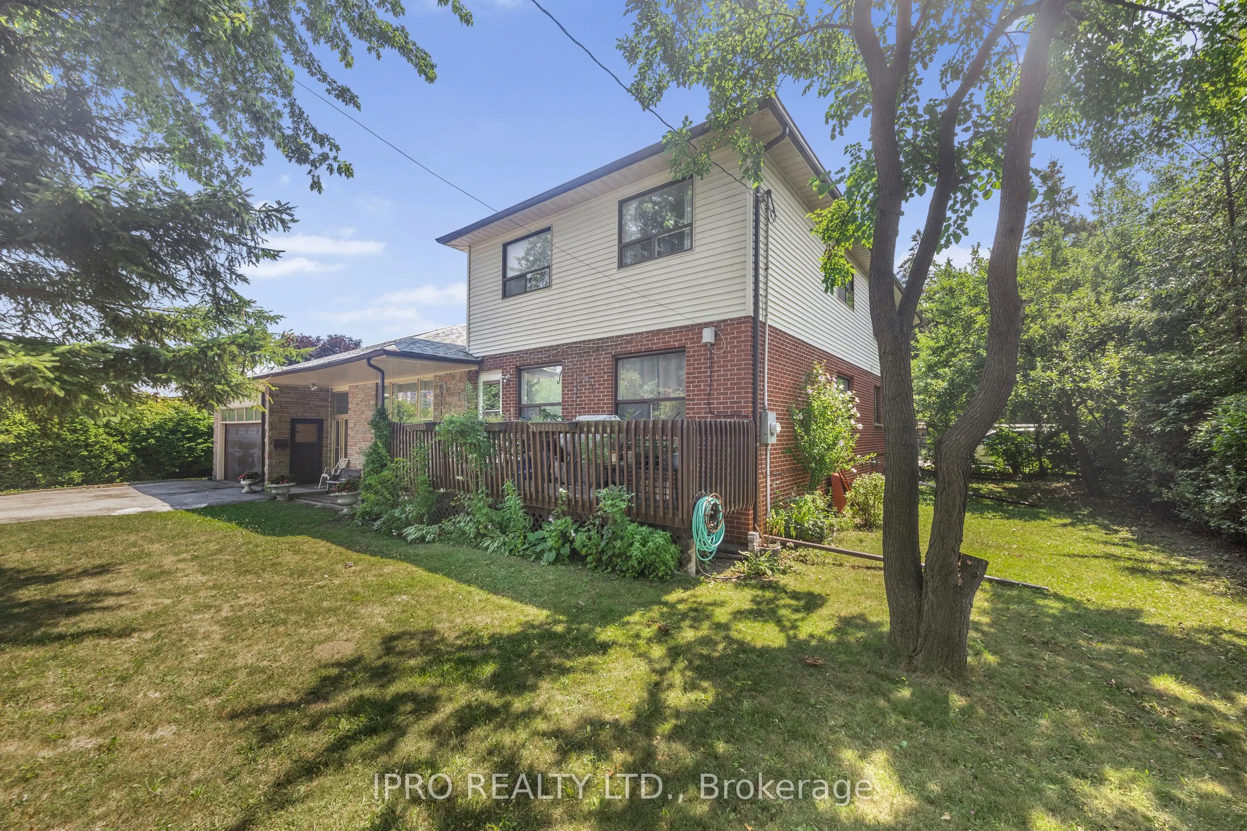 1 Northcrest Road