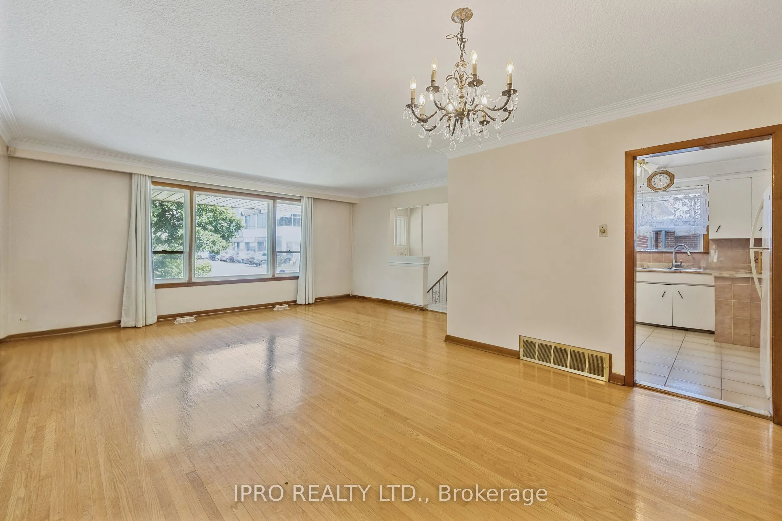 1 Northcrest Road