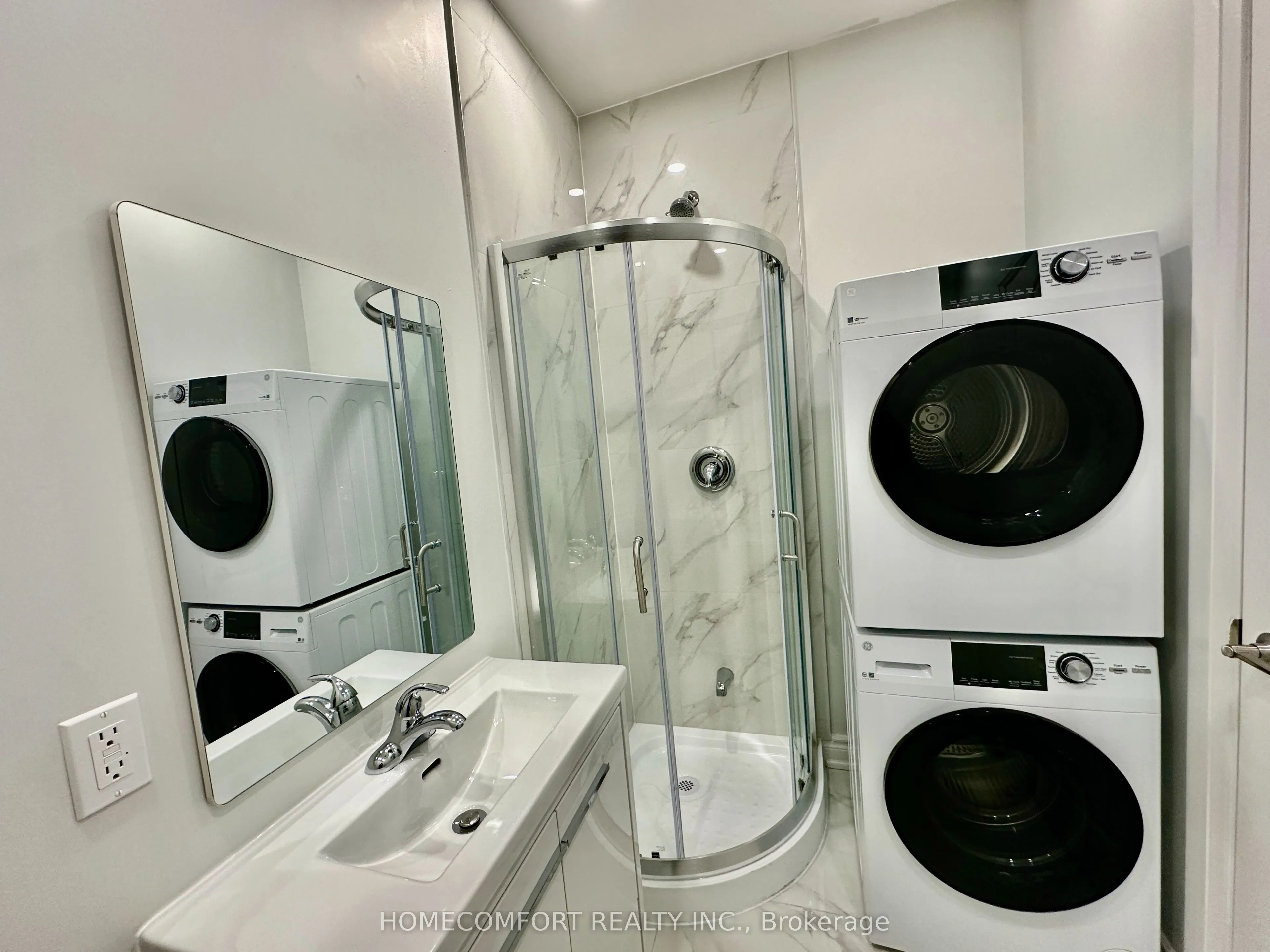 211 Osler Street, #Upper
