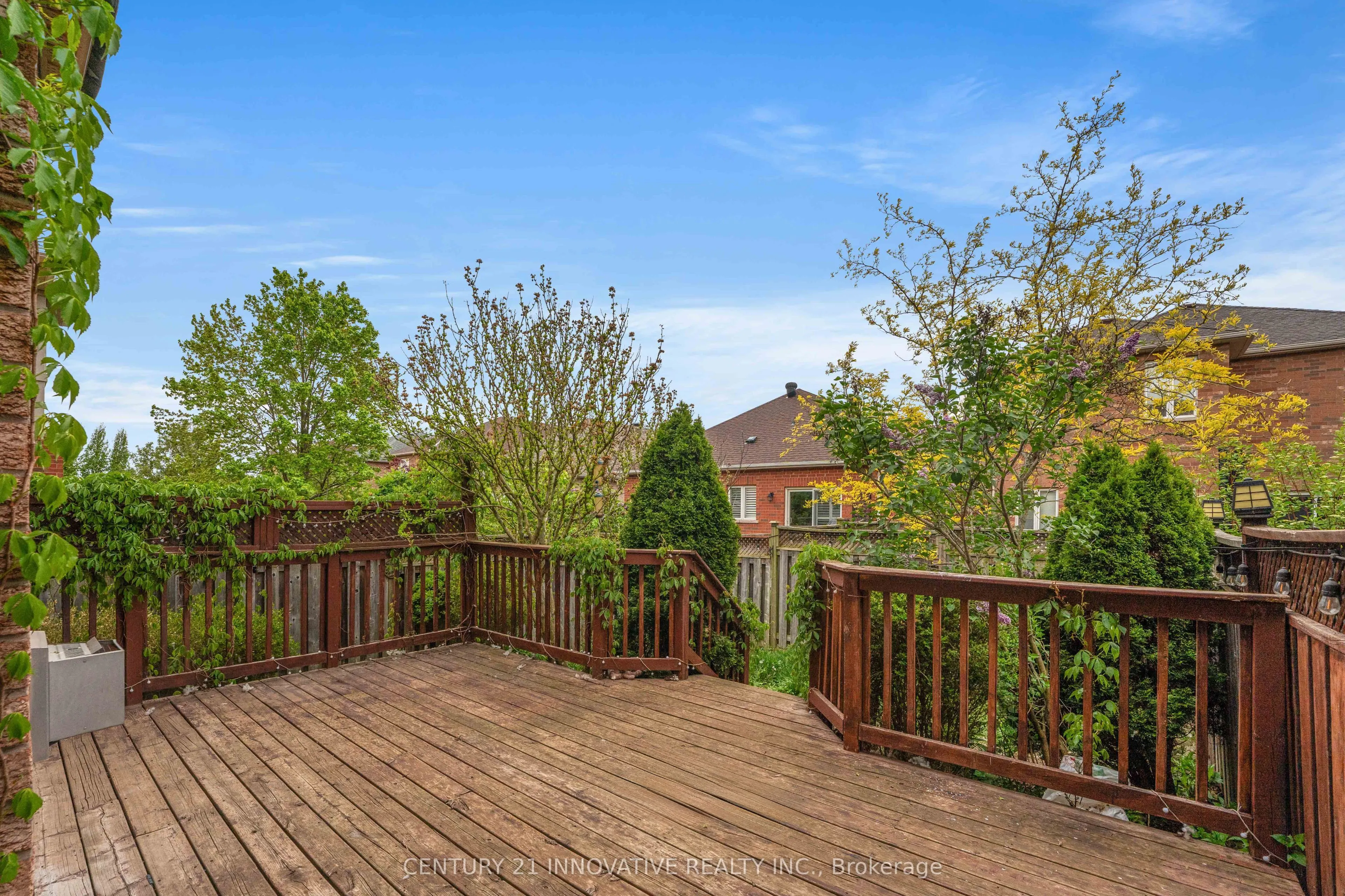 2442 Felhaber Crescent