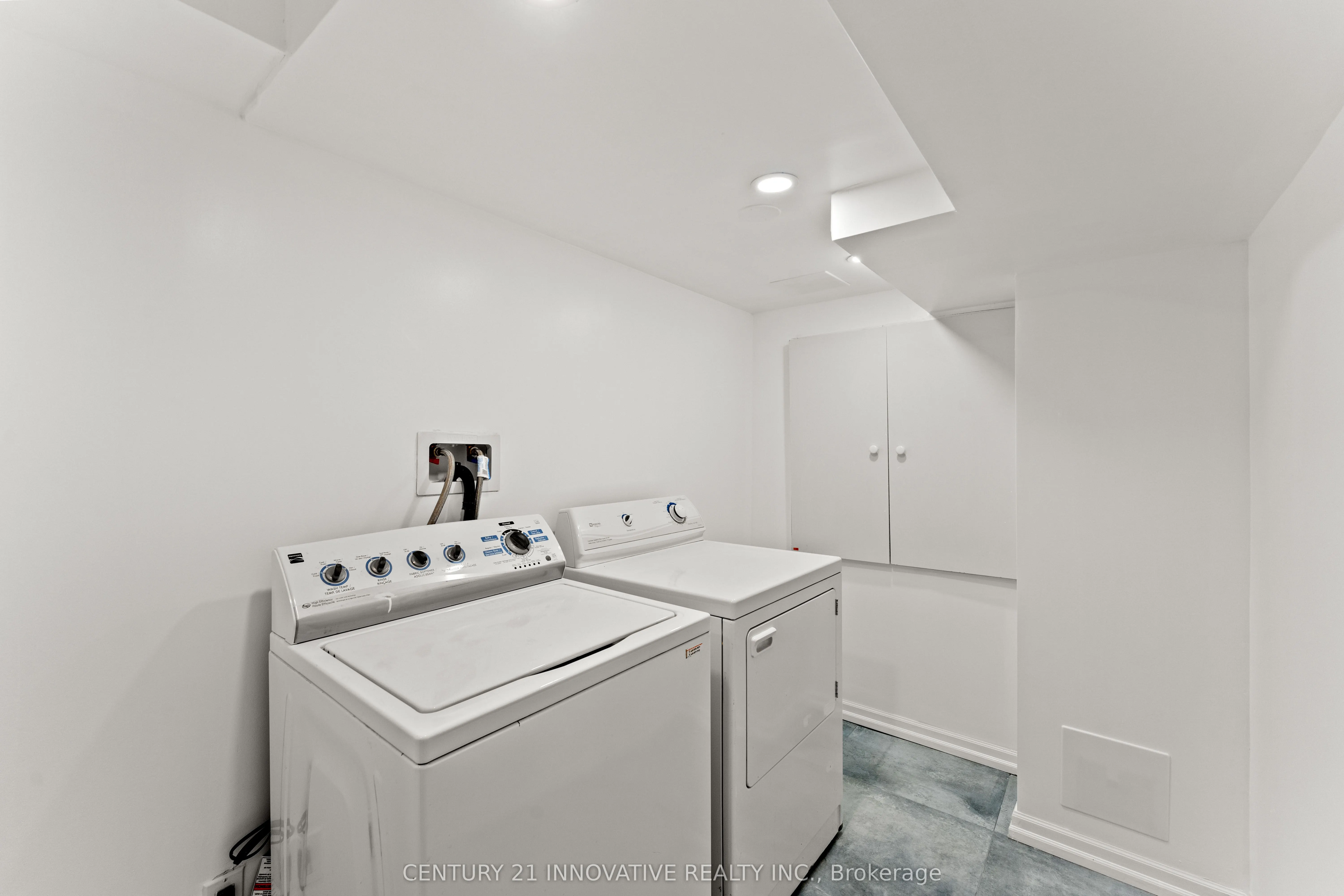 2442 Felhaber Crescent