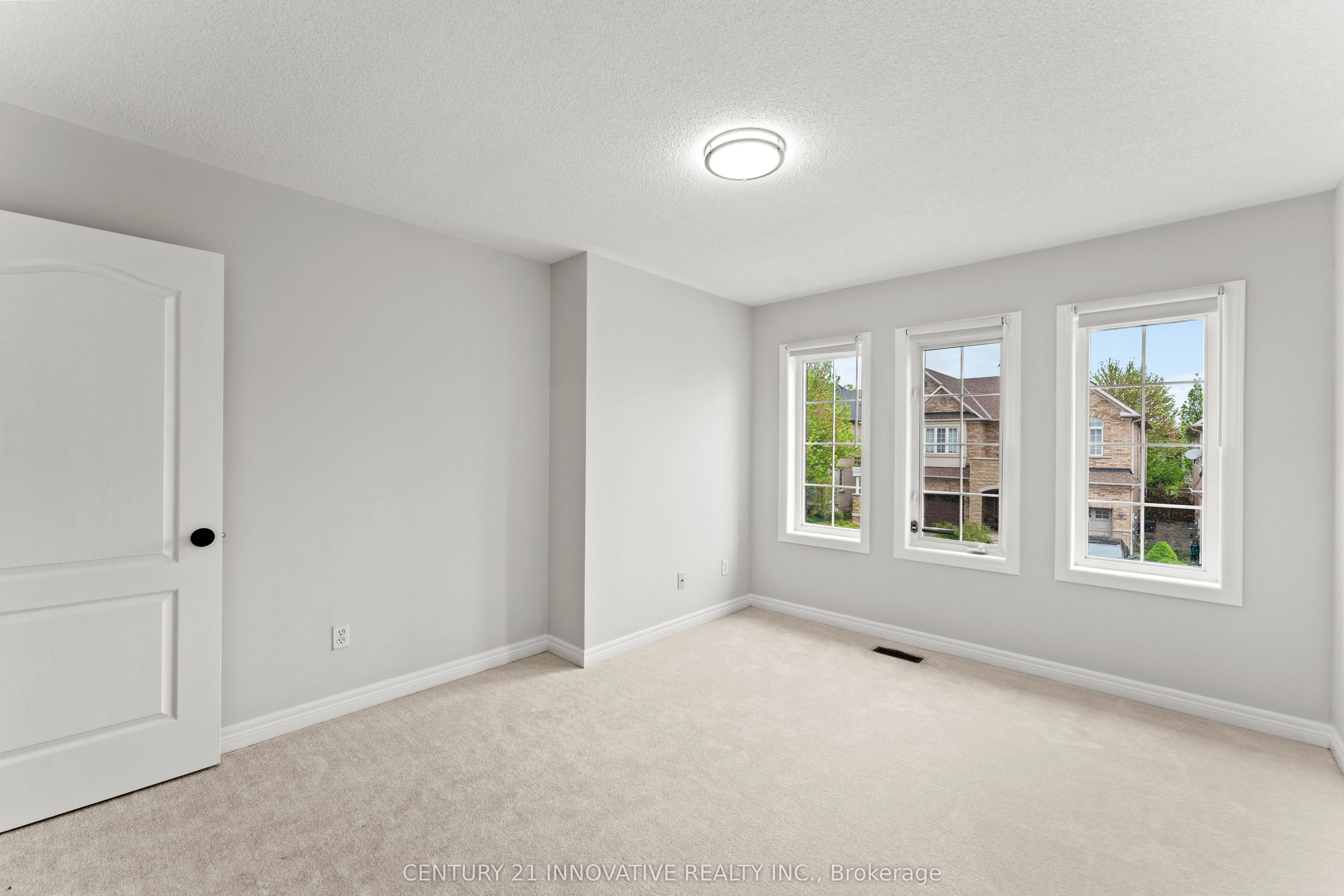 2442 Felhaber Crescent