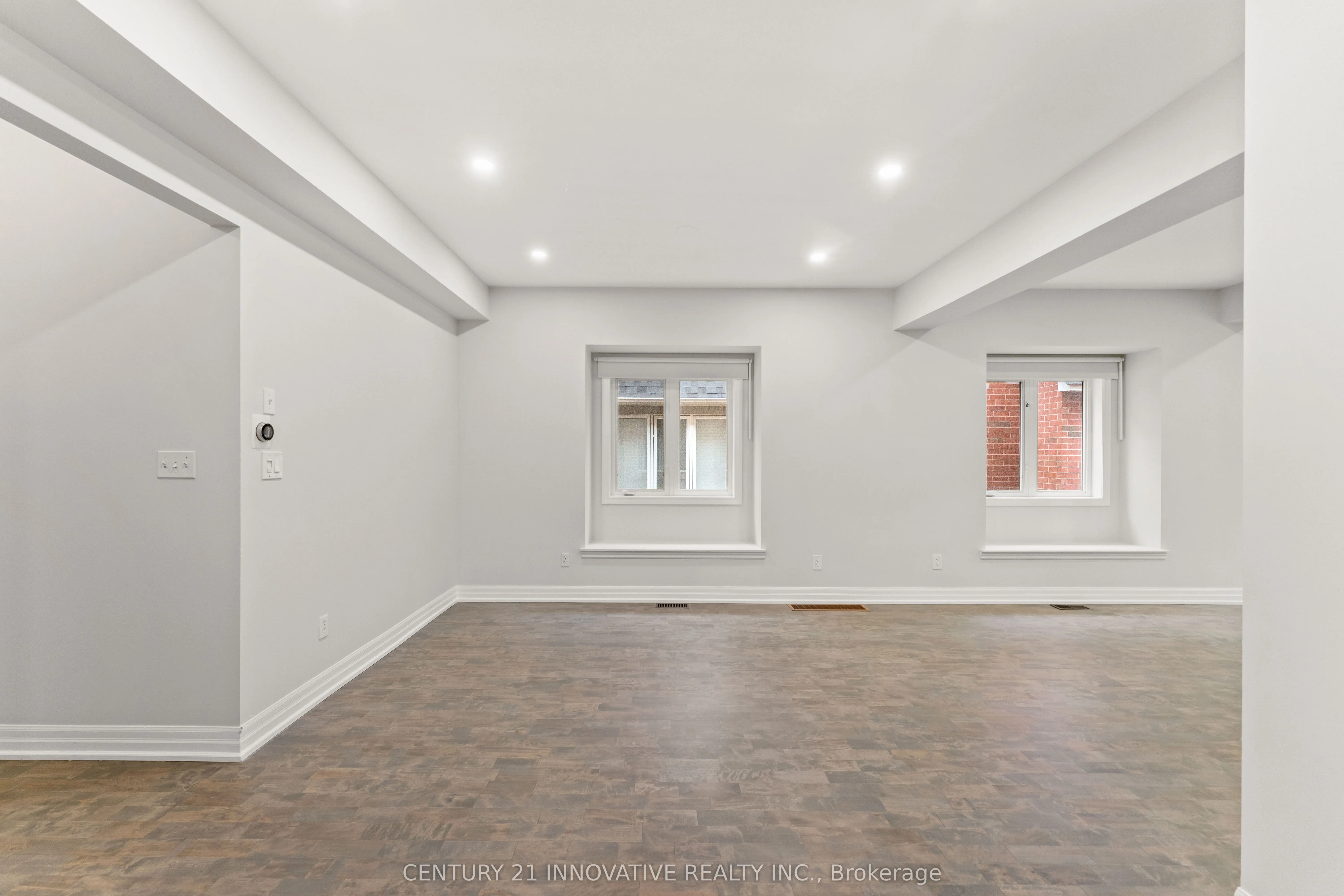 2442 Felhaber Crescent