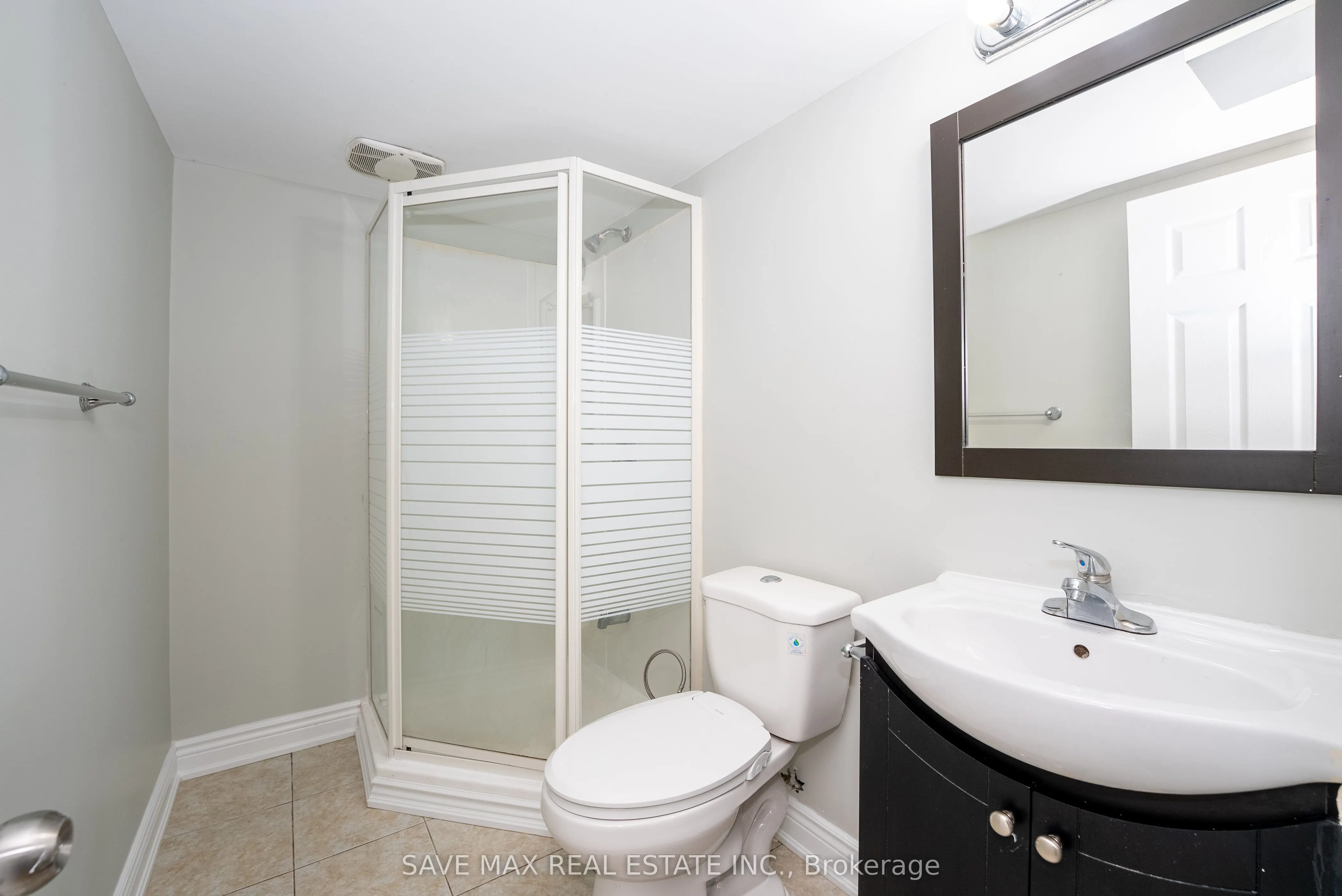 33 Heathwood Drive