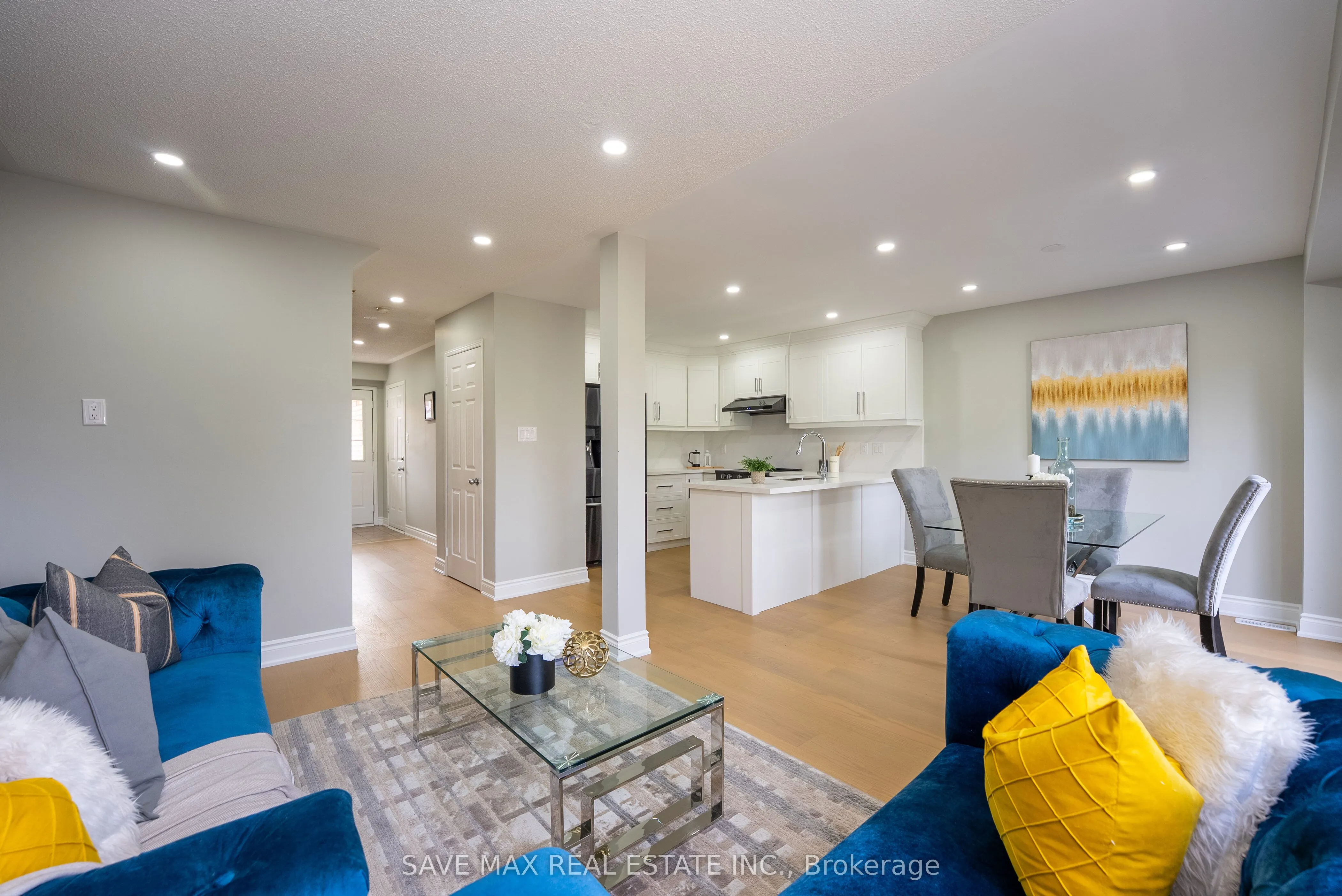 33 Heathwood Drive