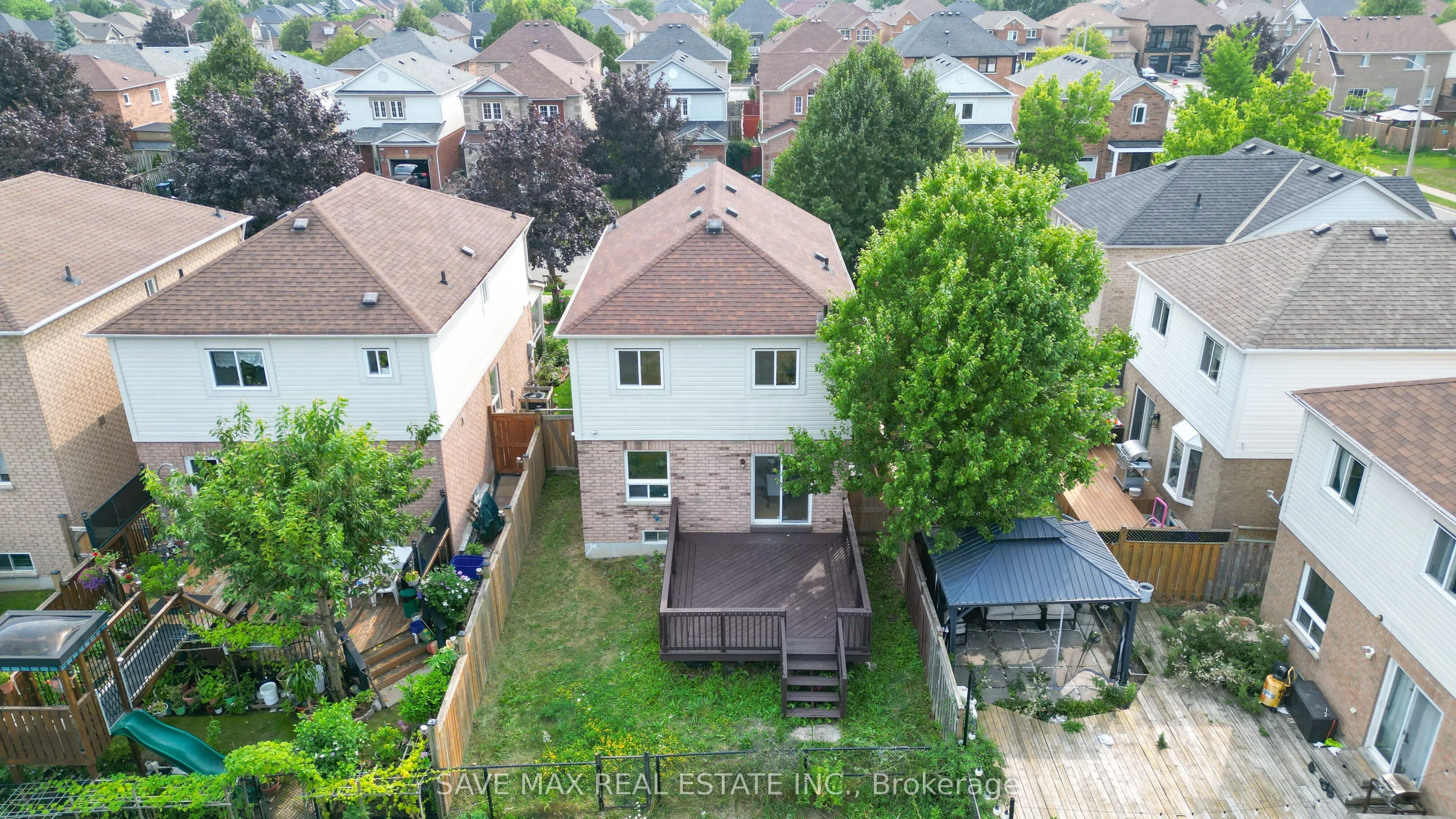 33 Heathwood Drive
