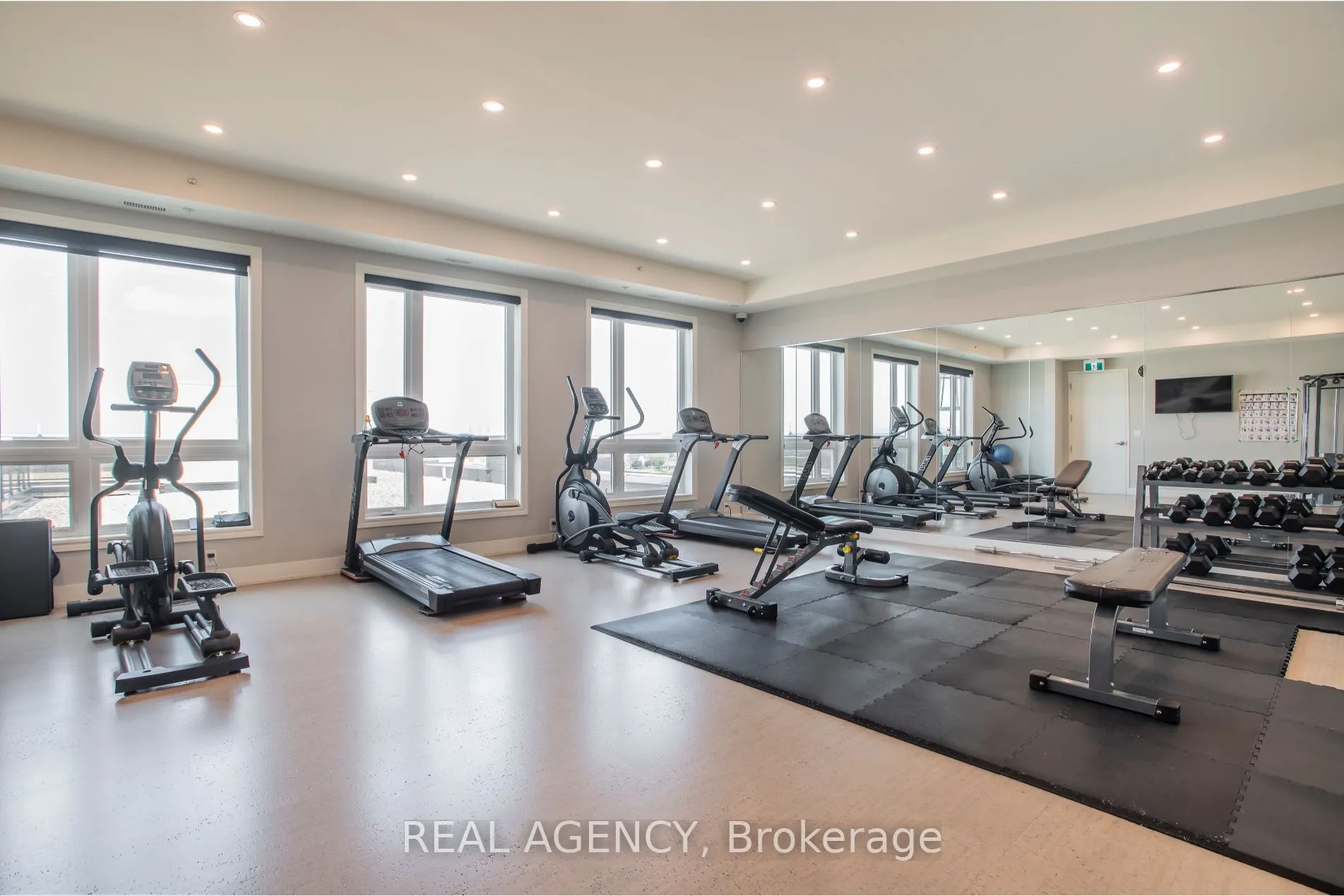 630 Sauve Street, #120