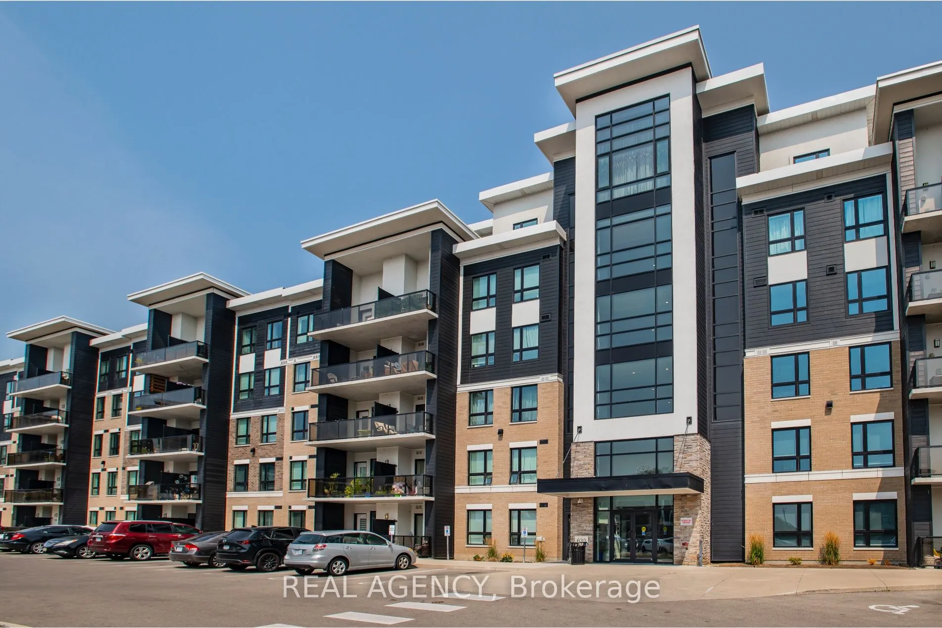 630 Sauve Street, #120