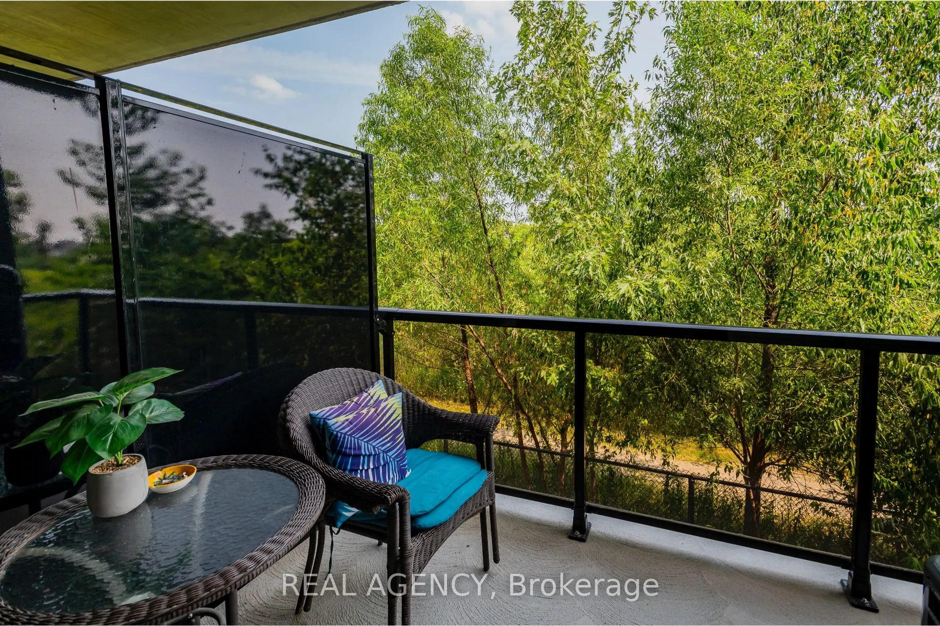 630 Sauve Street, #120