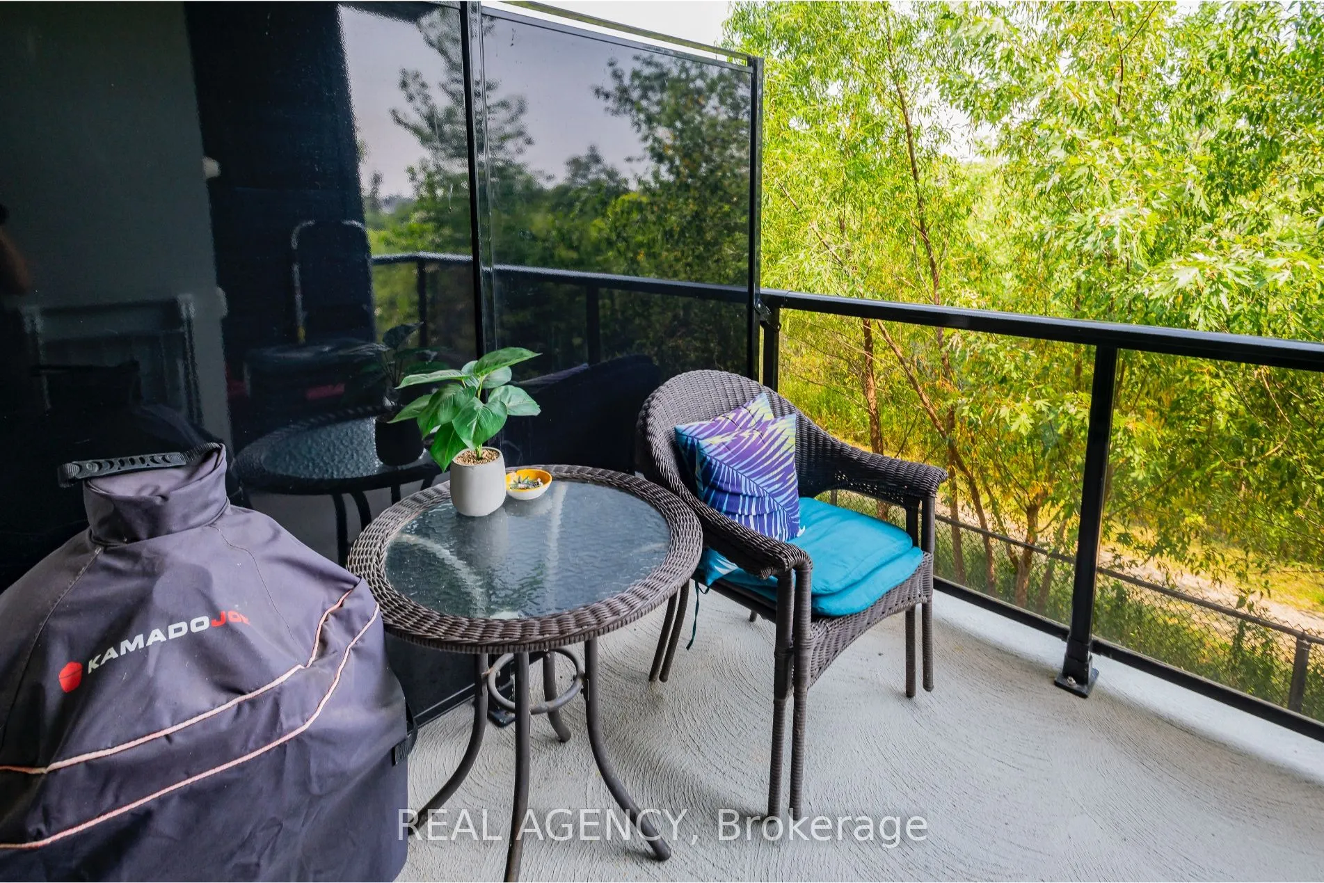 630 Sauve Street, #120