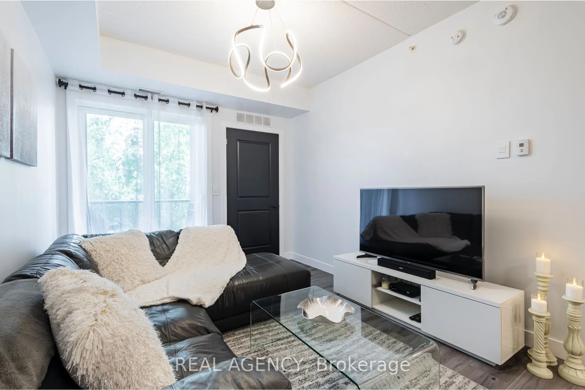 630 Sauve Street, #120