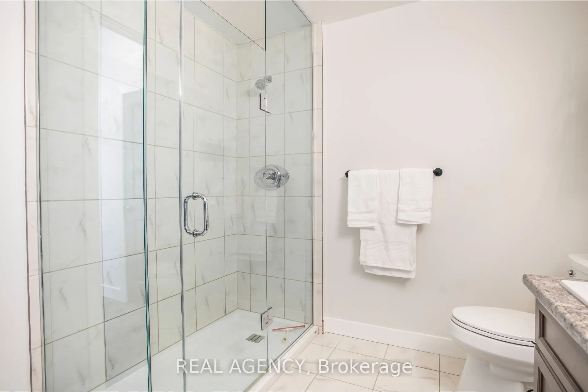 630 Sauve Street, #120