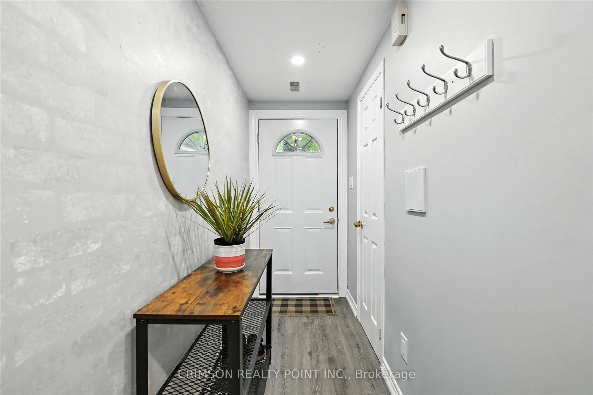 235 Bronte Street S, #37