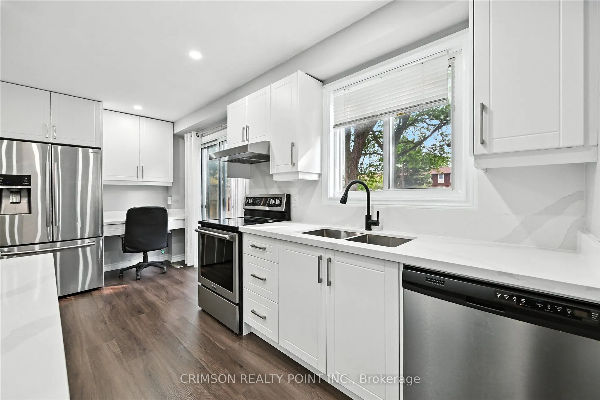 235 Bronte Street S, #37