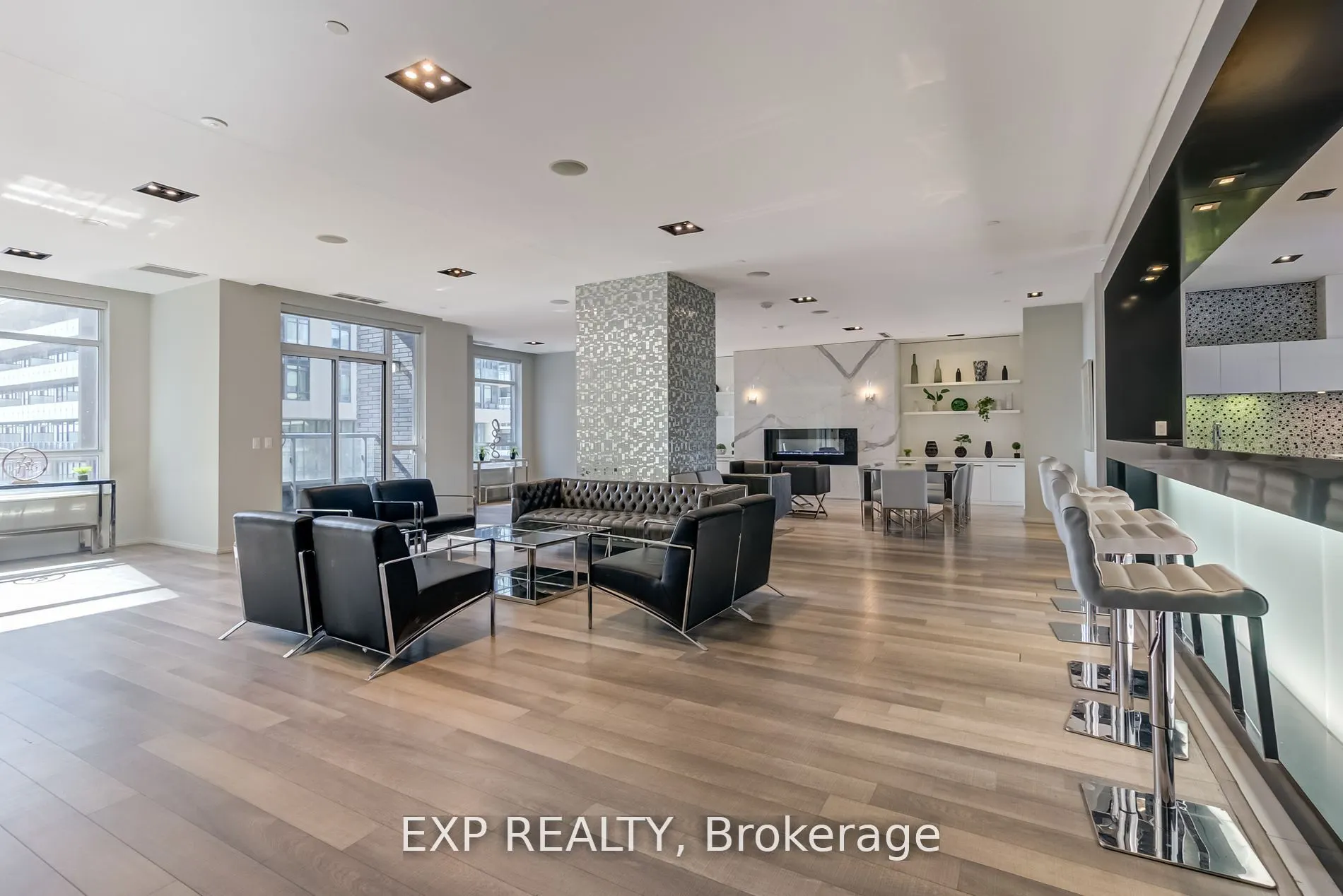 56 Annie Craig Drive, #4506